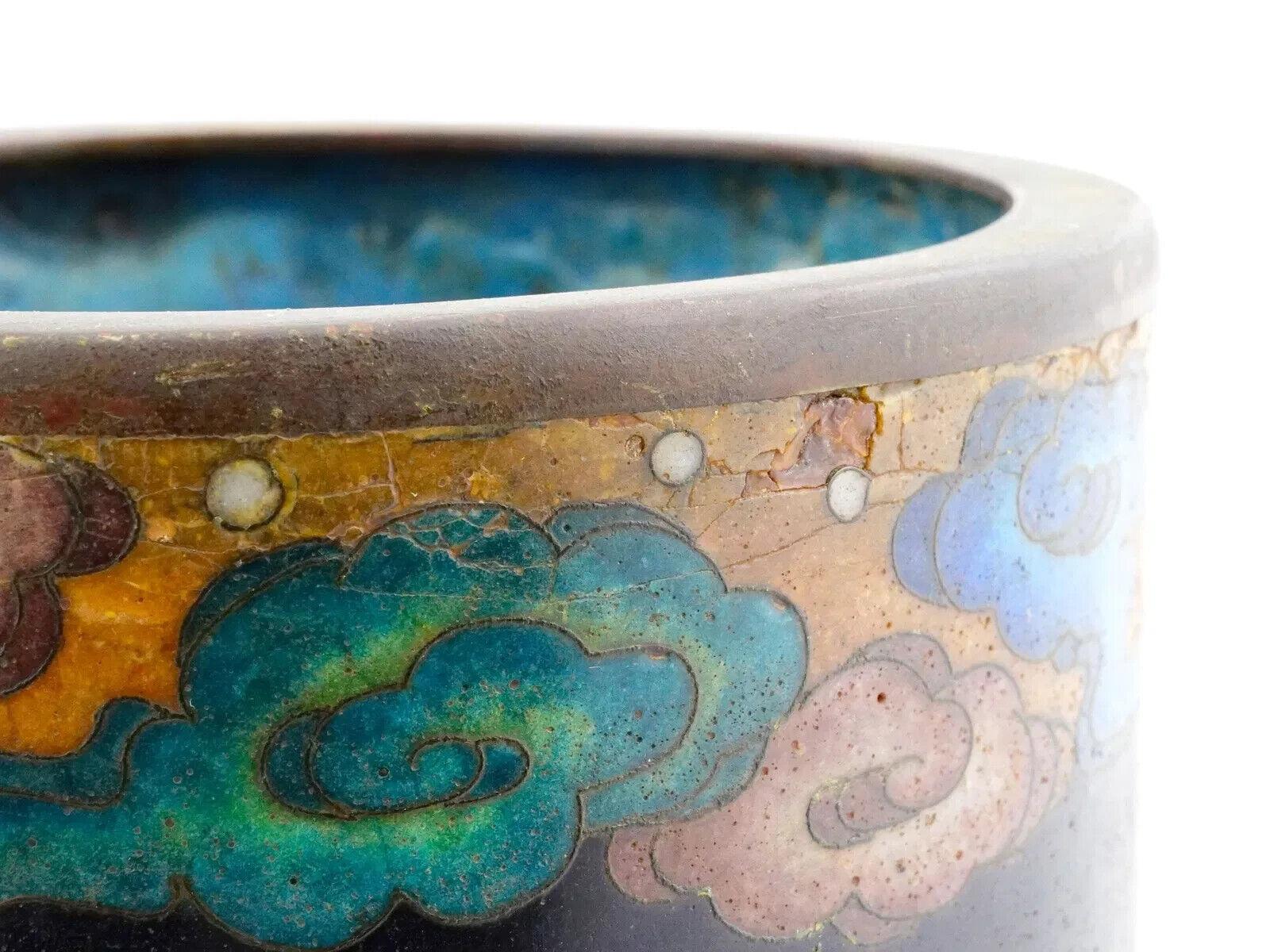Gran Pareja De Jarrones Japoneses De Cloisonné Esmaltado Jardín Y Pájaros en venta 1