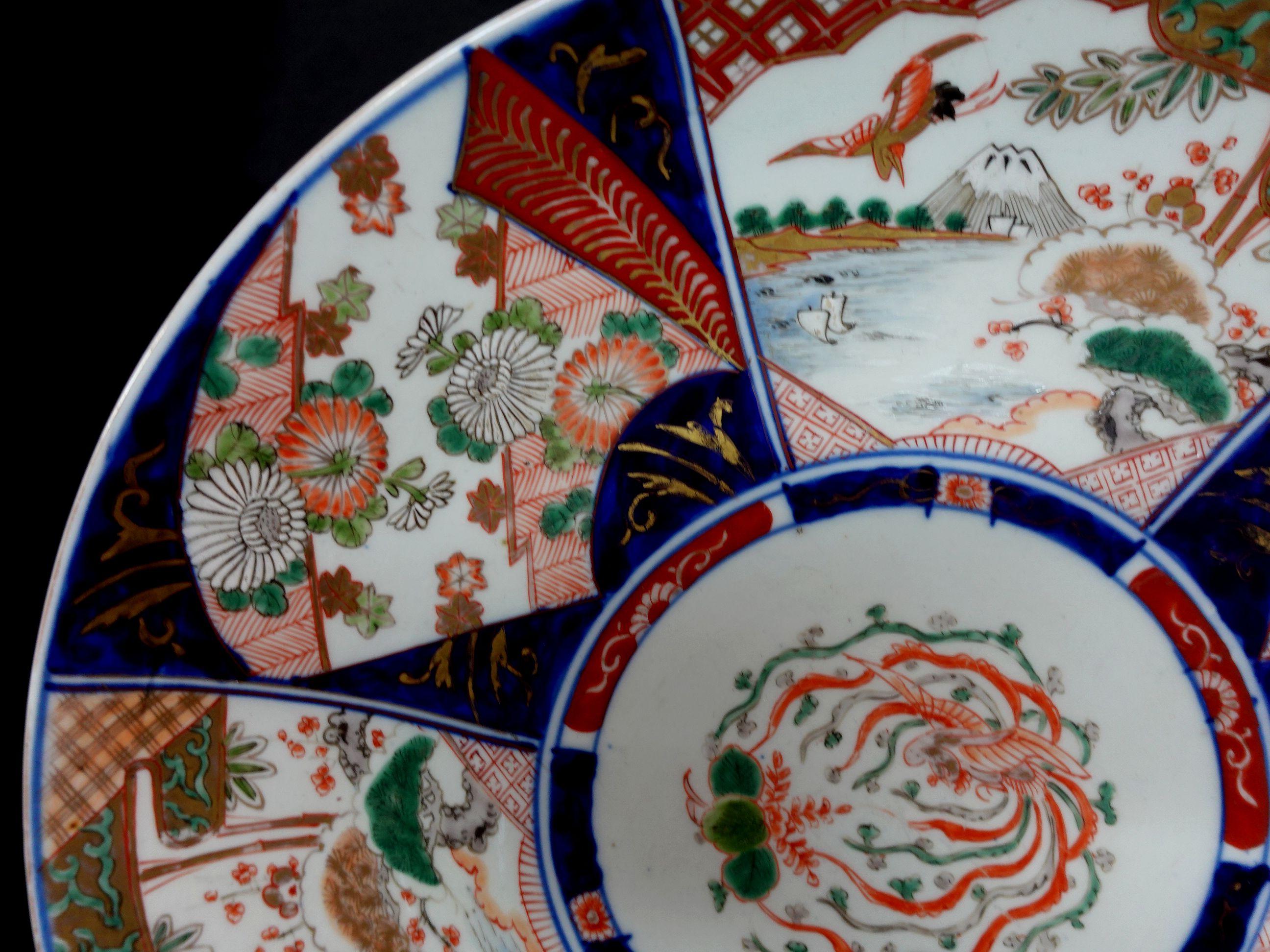 Large Pair of Japanese Imari Chargers, 19th Century, RIc 053 For Sale 1