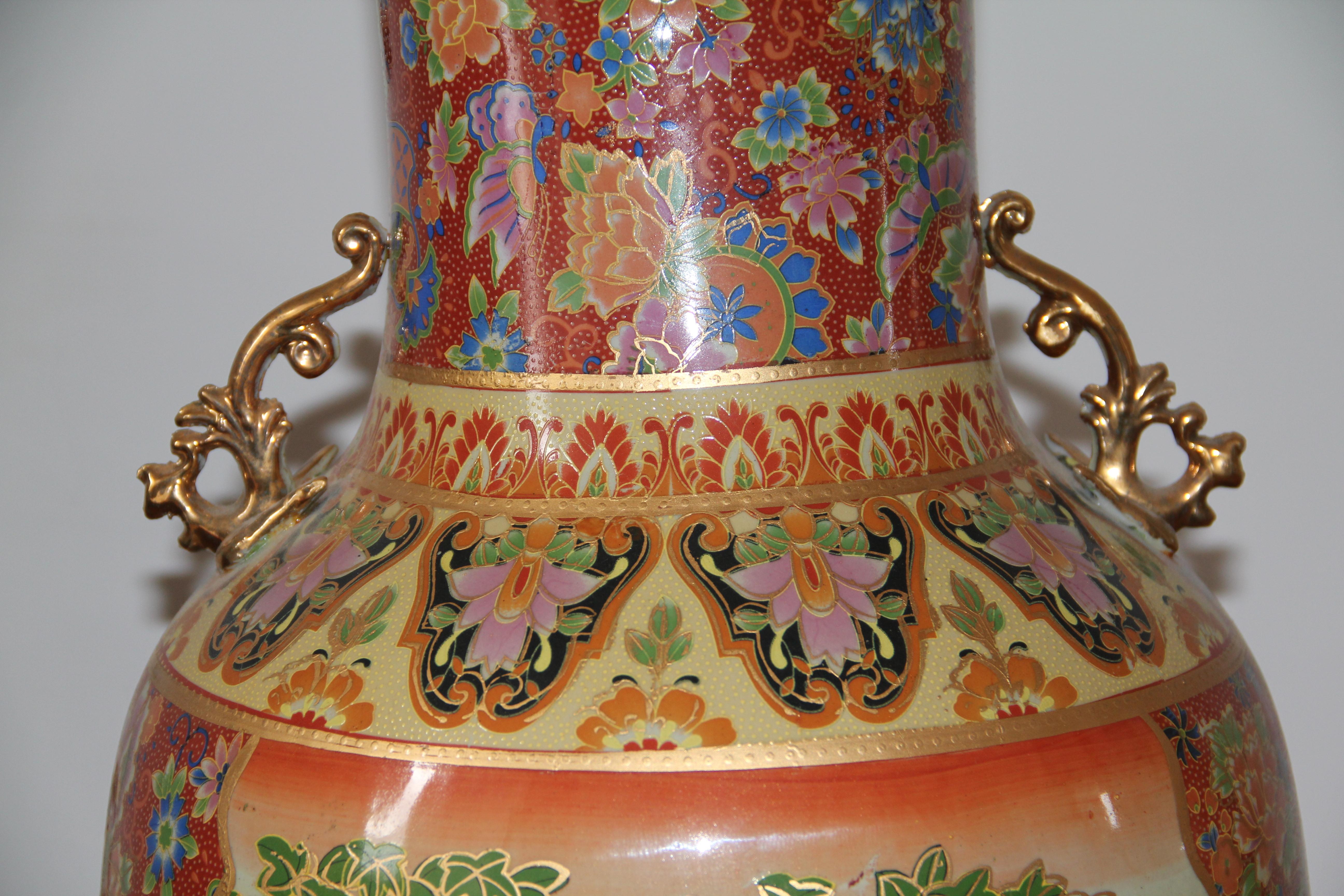 20th Century Large Pair of Japanese Two-Handled Porcelain Baluster Vases with Waved Rims For Sale