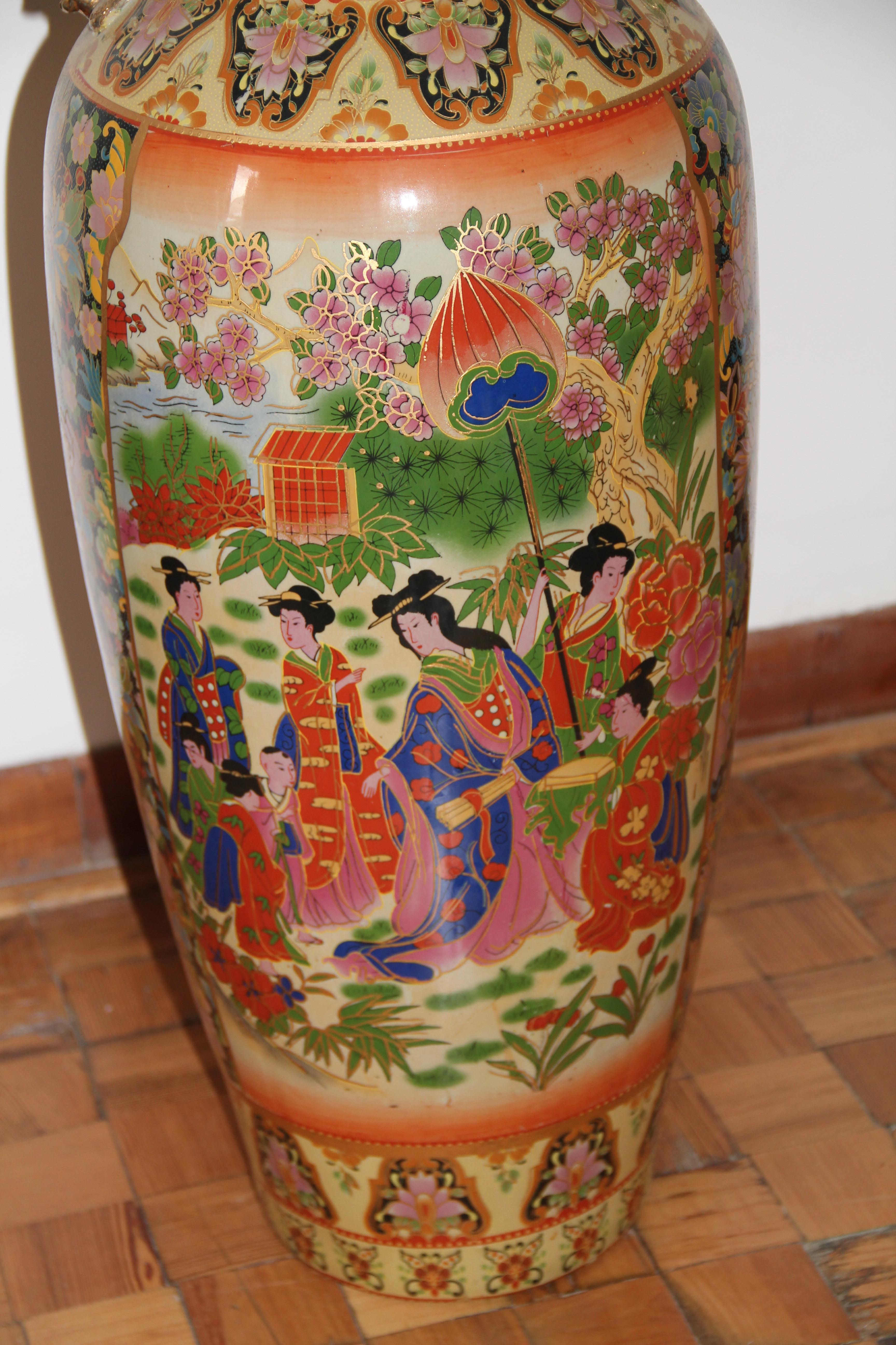 Large Pair of Japanese Two-Handled Porcelain Baluster Vases with Waved Rims For Sale 3