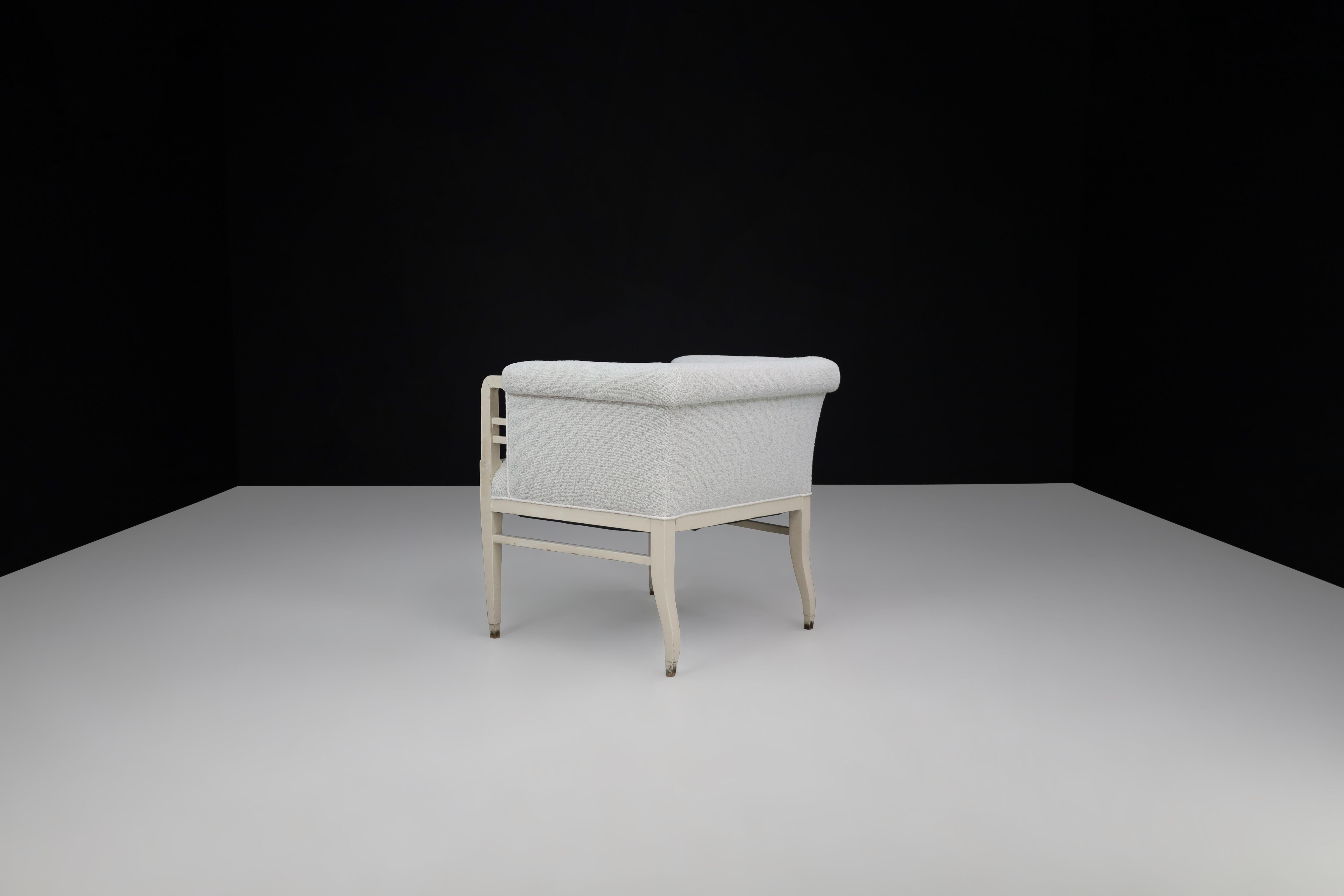 Großes Paar Jugendstil-Sessel mit Bouclé-Polsterung, Österreich, um 1910 im Angebot 5