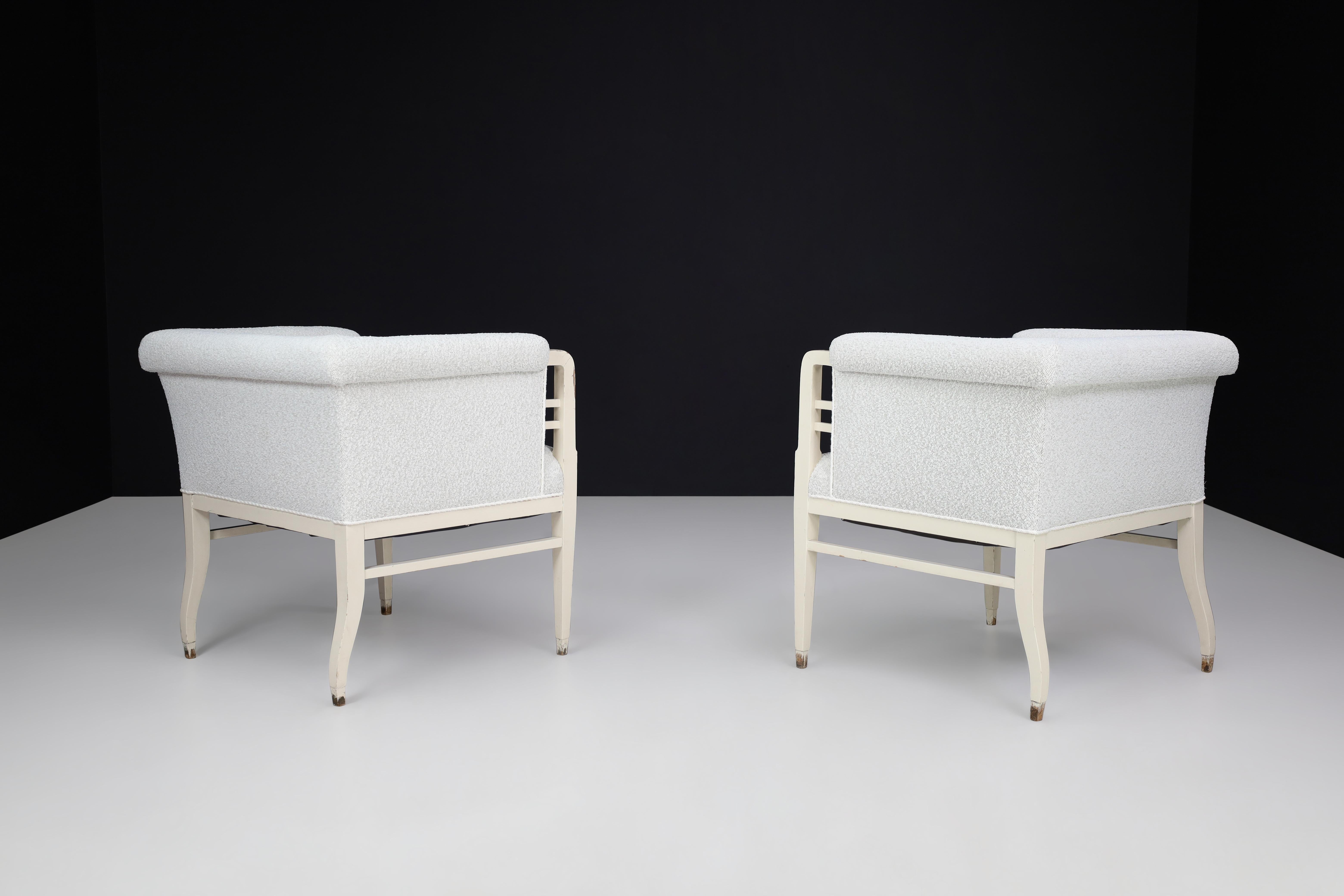 Großes Paar Jugendstil-Sessel mit Bouclé-Polsterung, Österreich, um 1910 im Angebot 1