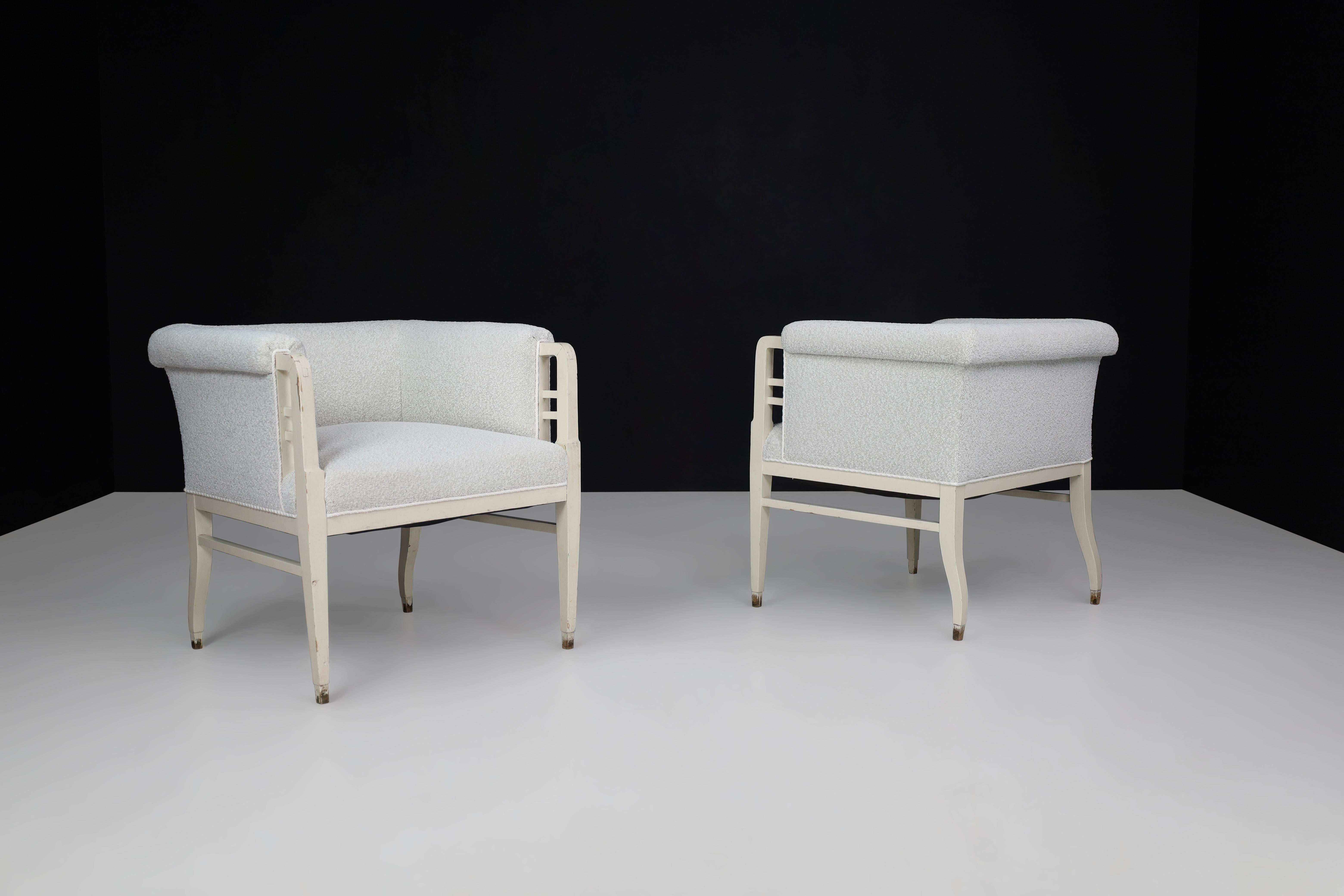 Großes Paar Jugendstil-Sessel mit Bouclé-Polsterung, Österreich, um 1910 im Angebot 3