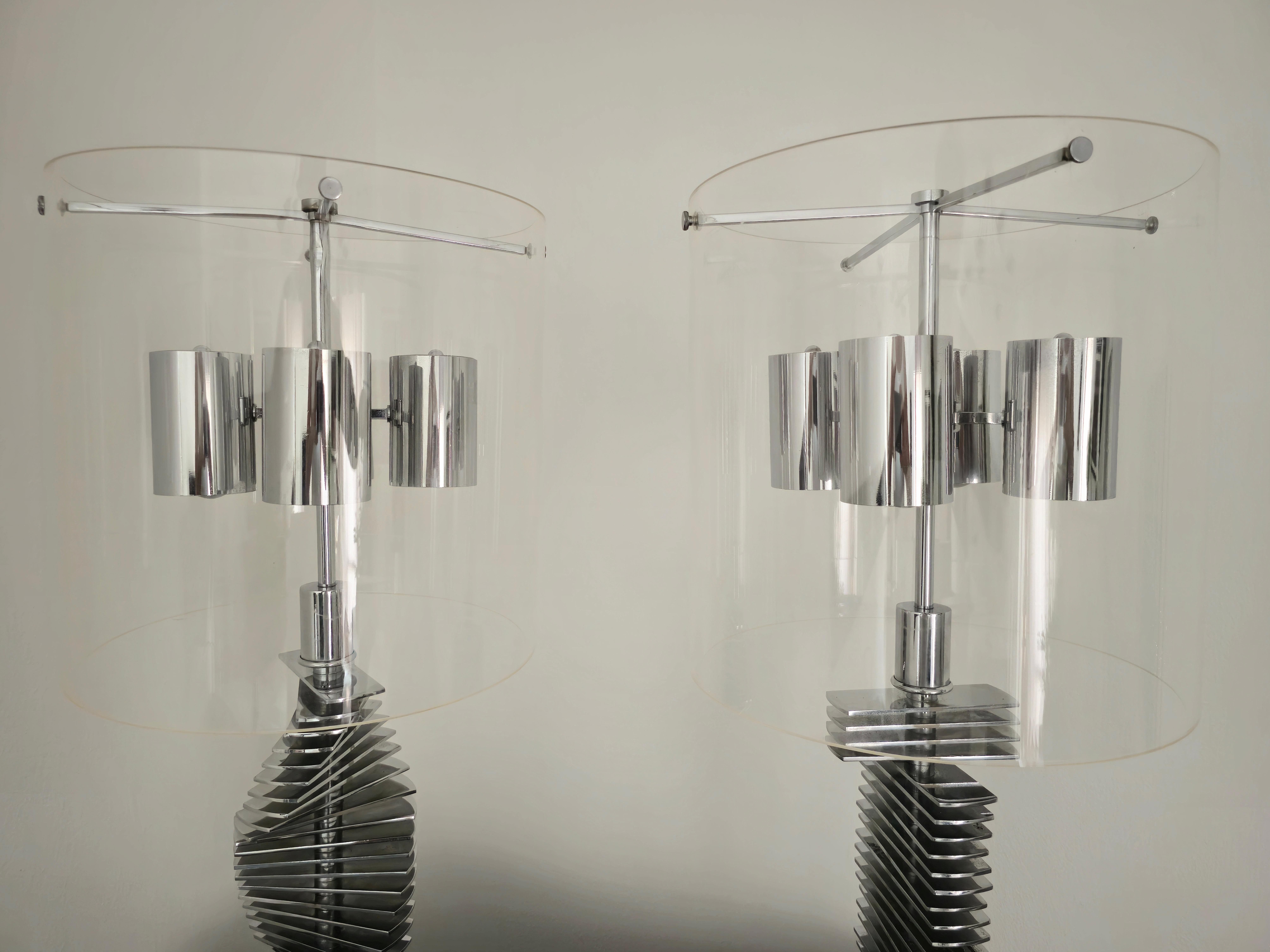 Grande paire de lampes chromées, design moderne du milieu du siècle, Italie, années 1970 en vente 10