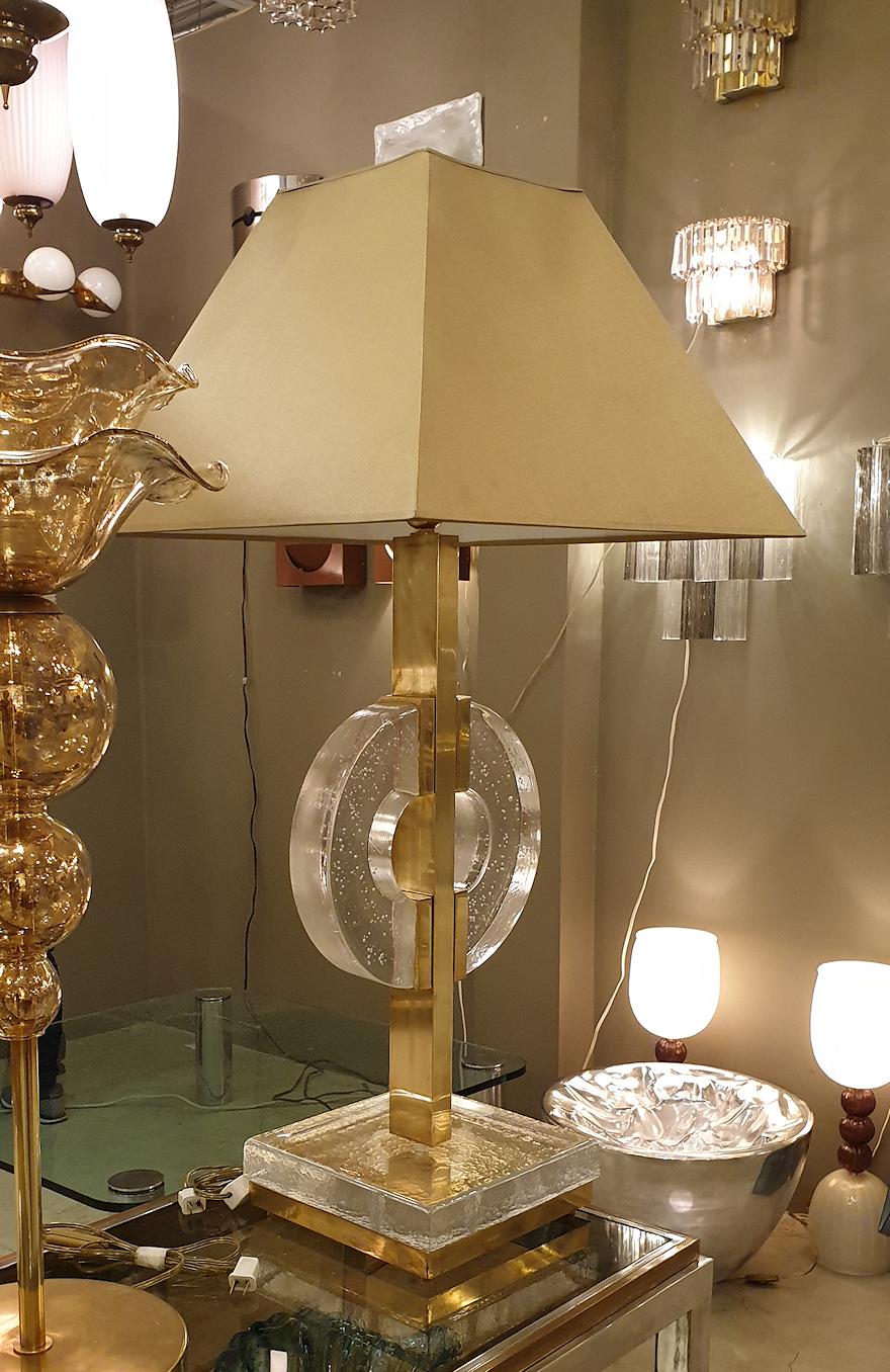 Large Pair of Large Mid-Century Modern Clear Glass / Brass Italian Table Lamps In Excellent Condition In Dallas, TX