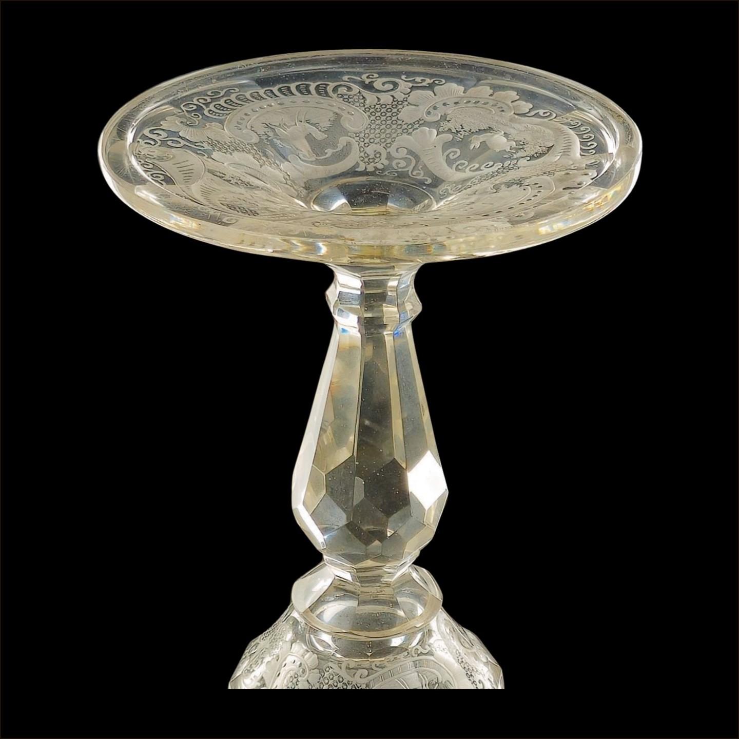 Large Pair of Lidded Vases in cut glass, Bohemia, circa 1790 For Sale 6