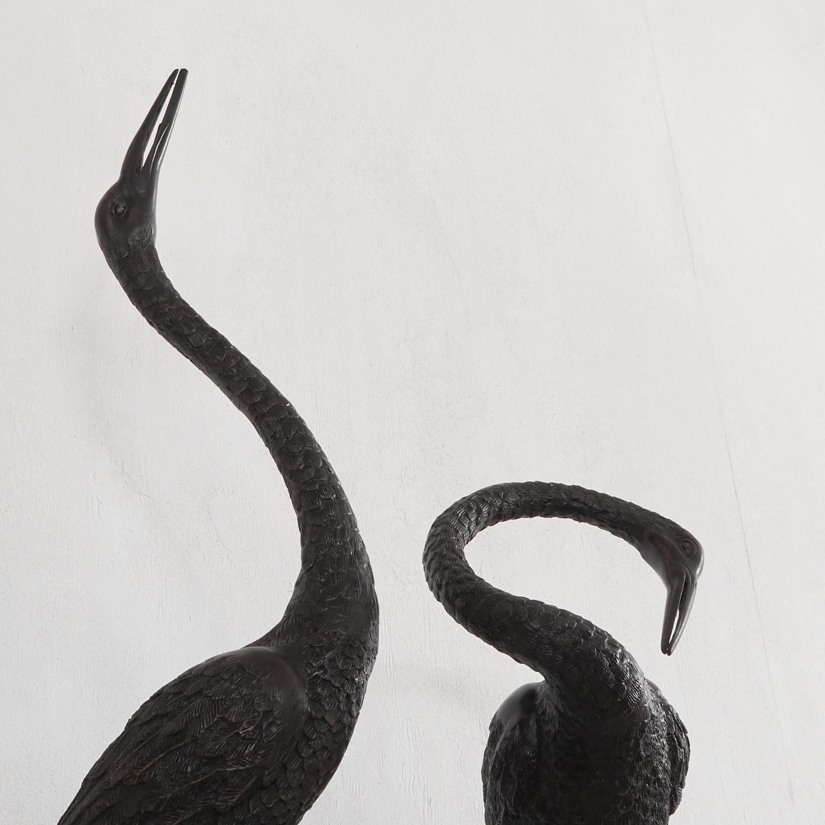 Gran Pareja de Garzas de Tamaño Natural en Bronce Años 70 en venta 10