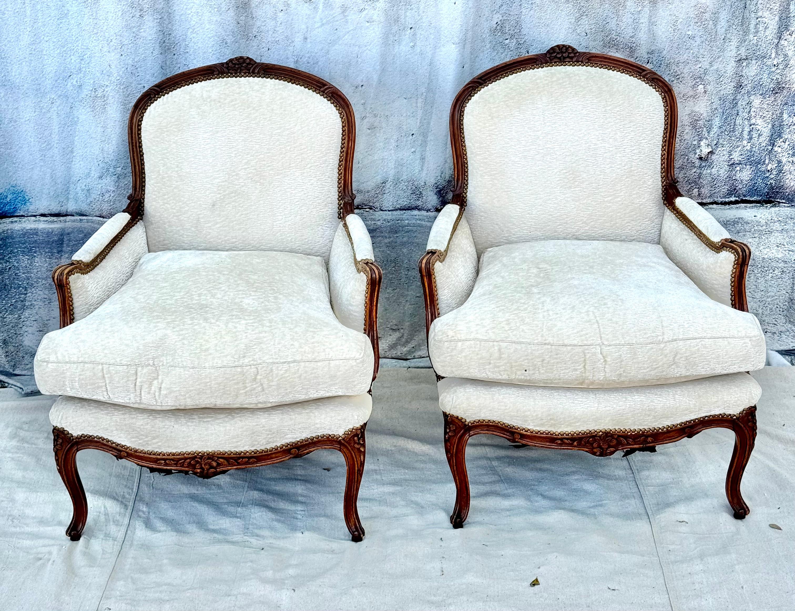 Large Pair of Louis XV Style Carved Beechwood Bergere Chairs For Sale 6
