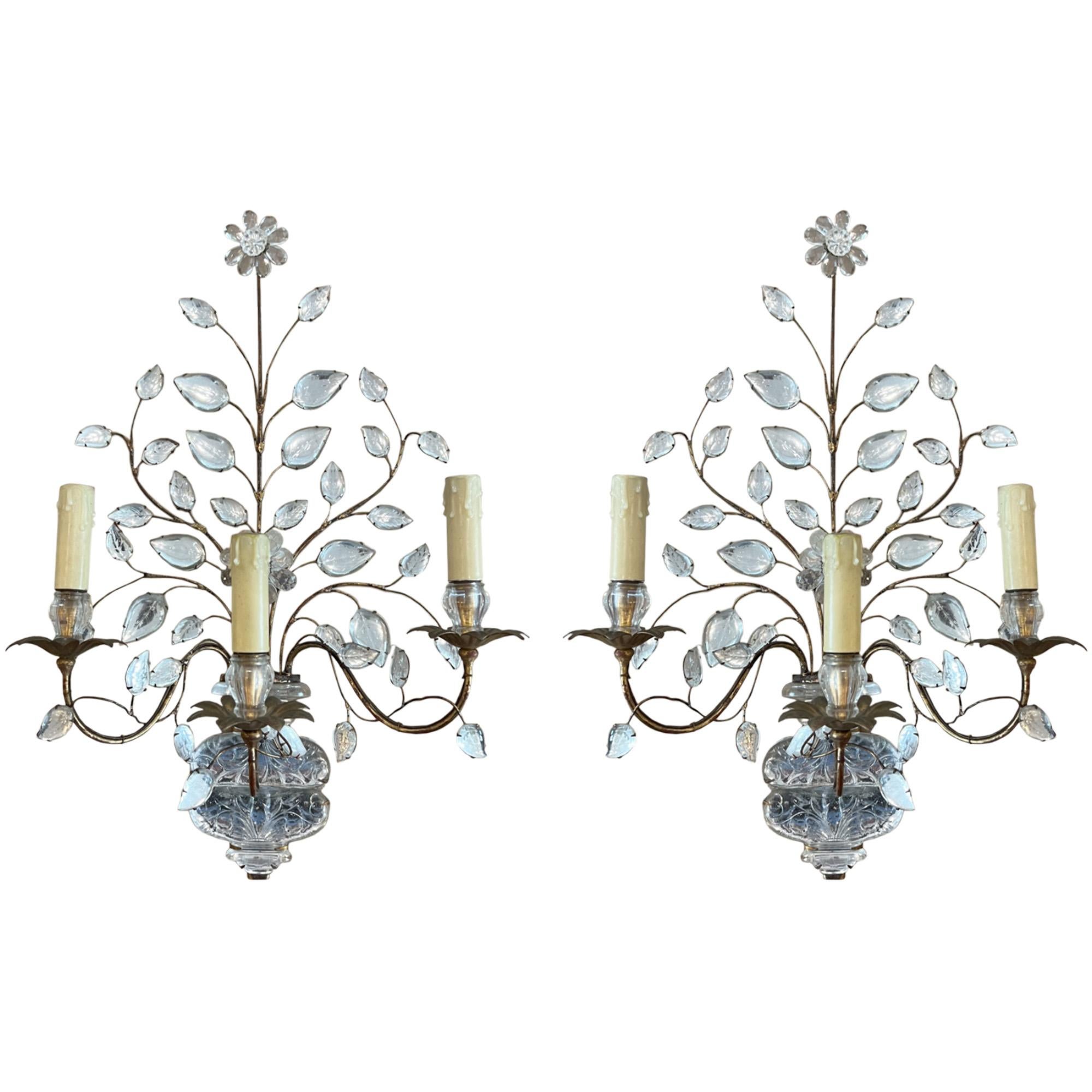 Large Pair of Maison Baguès Wall Sconces With Urns and Flowers In Good Condition In London, GB