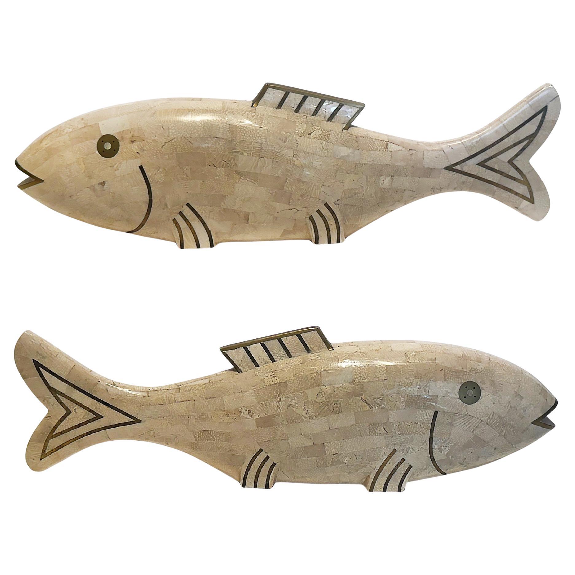 Pareja grande de peces teselados de piedra y latón de Maitland Smith