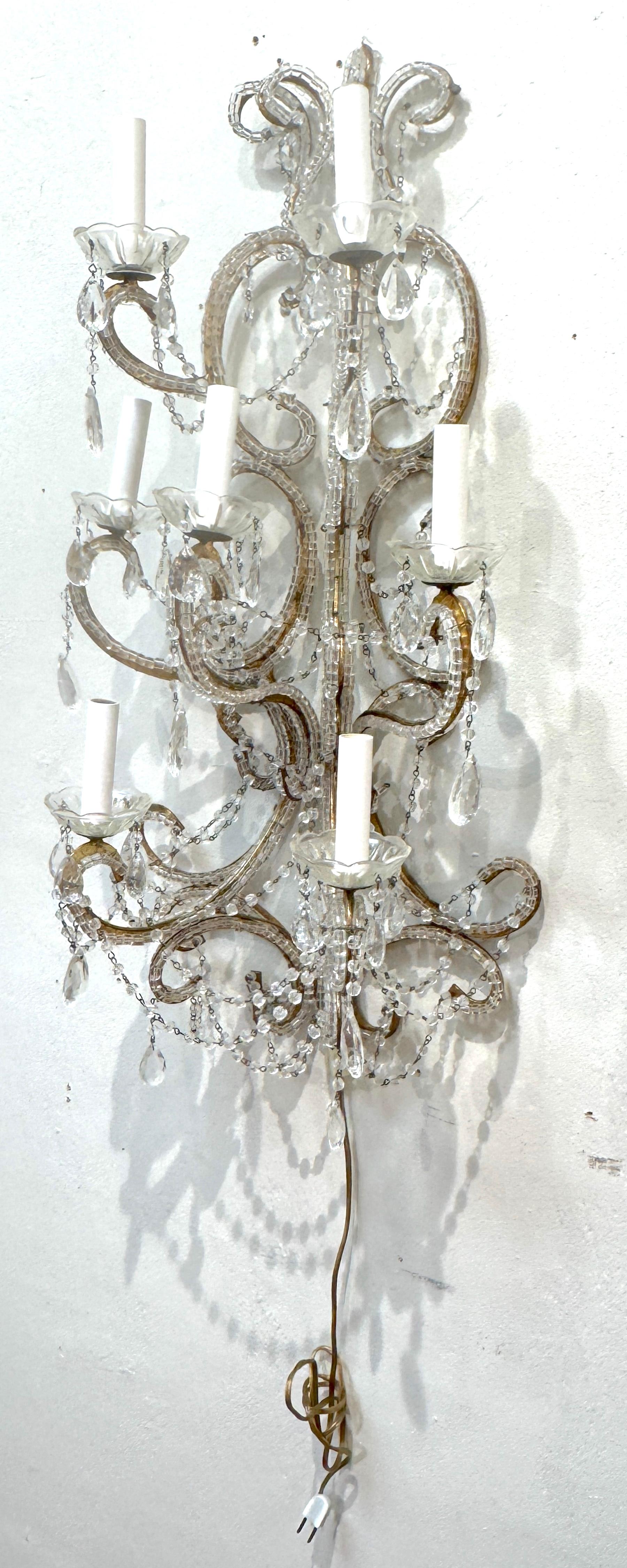 Grande paire d'appliques murales à 7 lumières en cristal de style Marie-Thérèse, Italie, vers 1950 en vente 6
