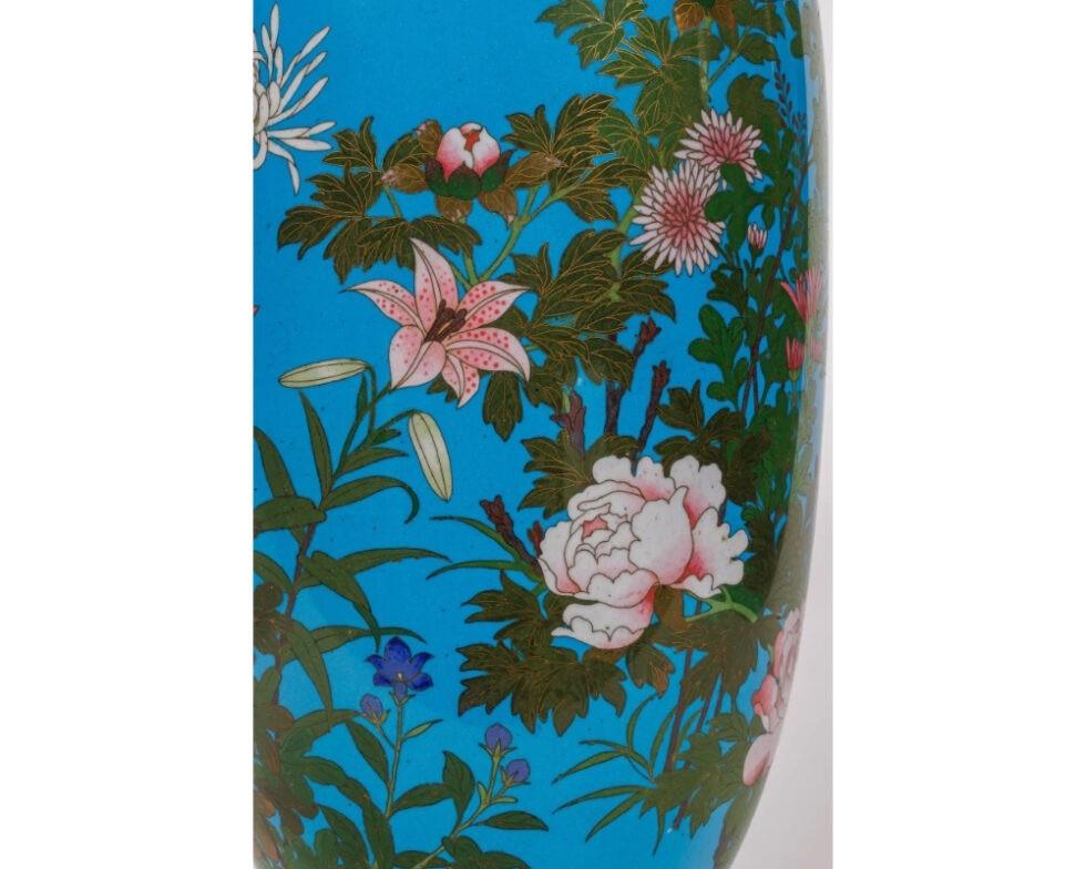 20ième siècle Grande paire de vases en émail cloisonné japonais de la période Meiji, attribués à Goto en vente