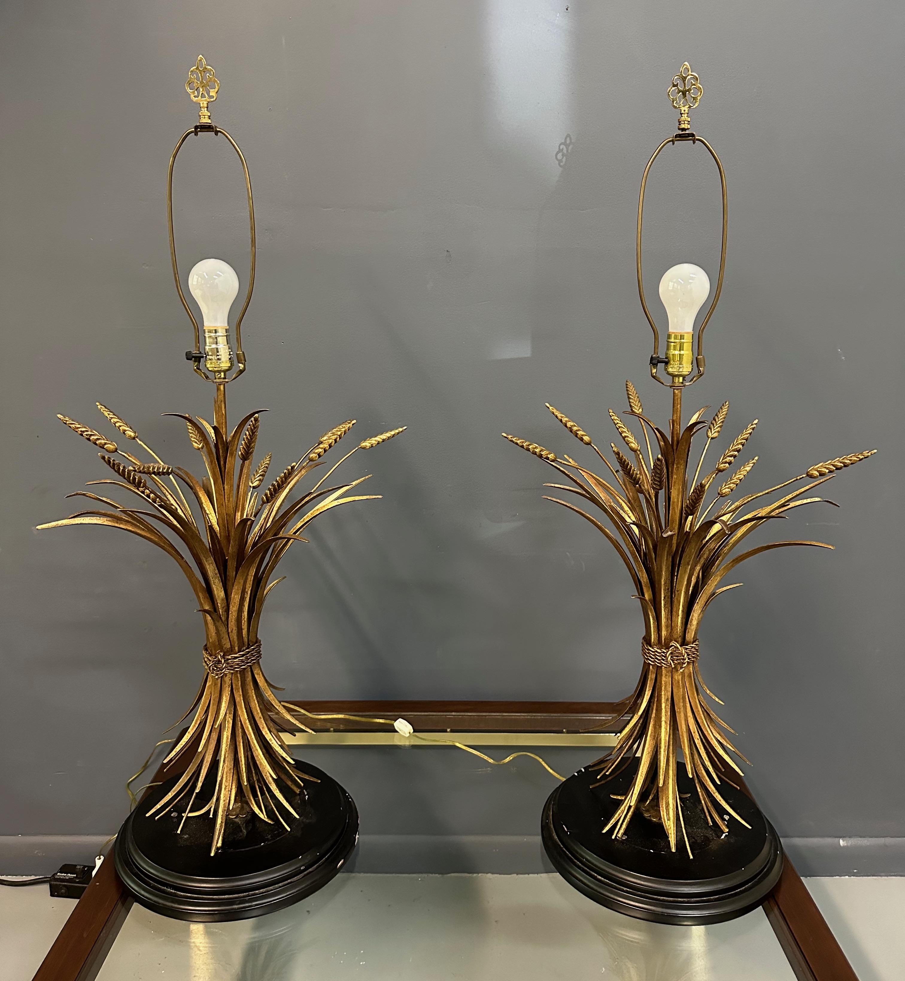 20th Century Large Pair of Mid-Century Italian Gilt Metal Sheaf of Wheat Table Lamps For Sale