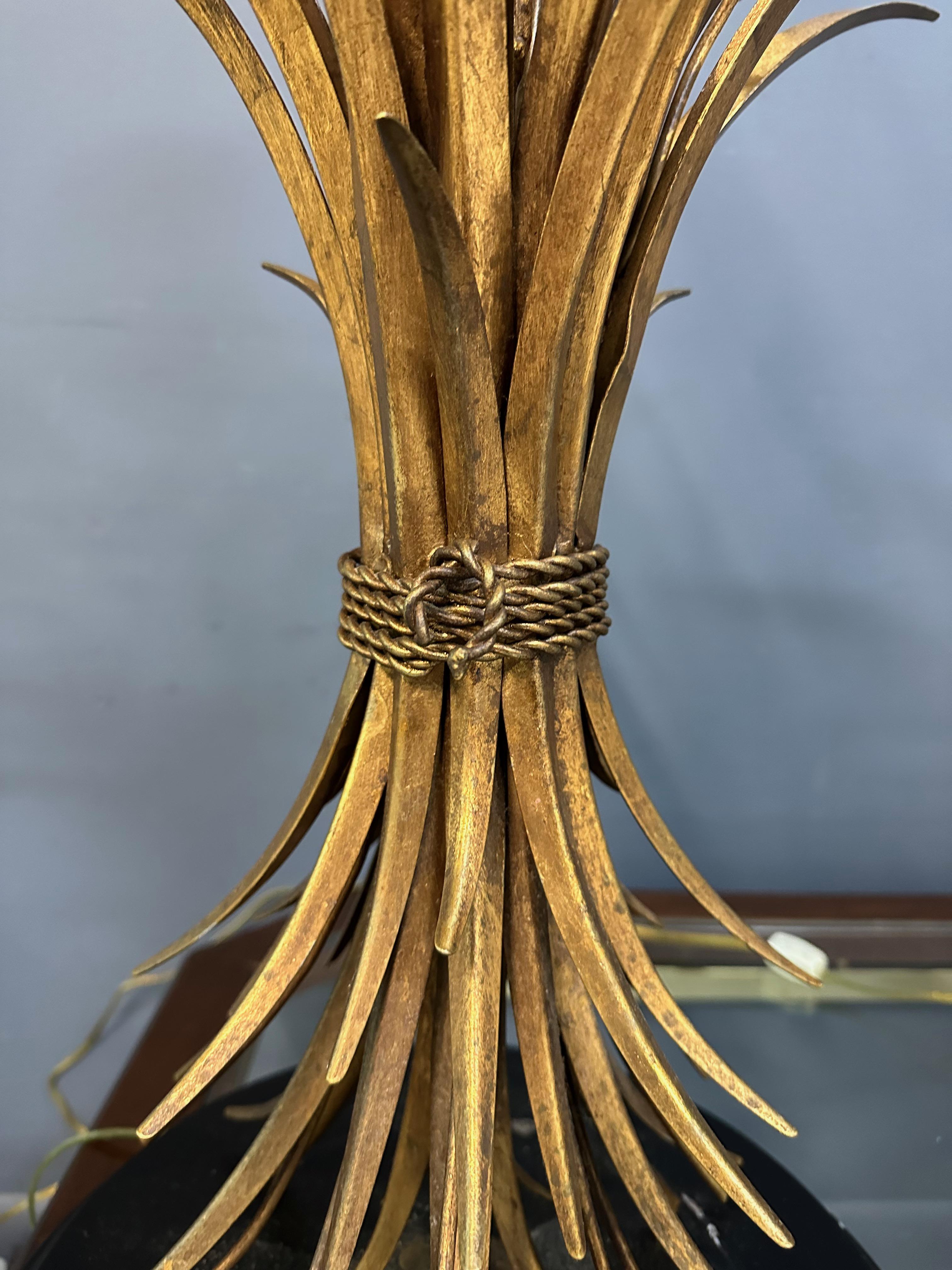 Large Pair of Mid-Century Italian Gilt Metal Sheaf of Wheat Table Lamps For Sale 2