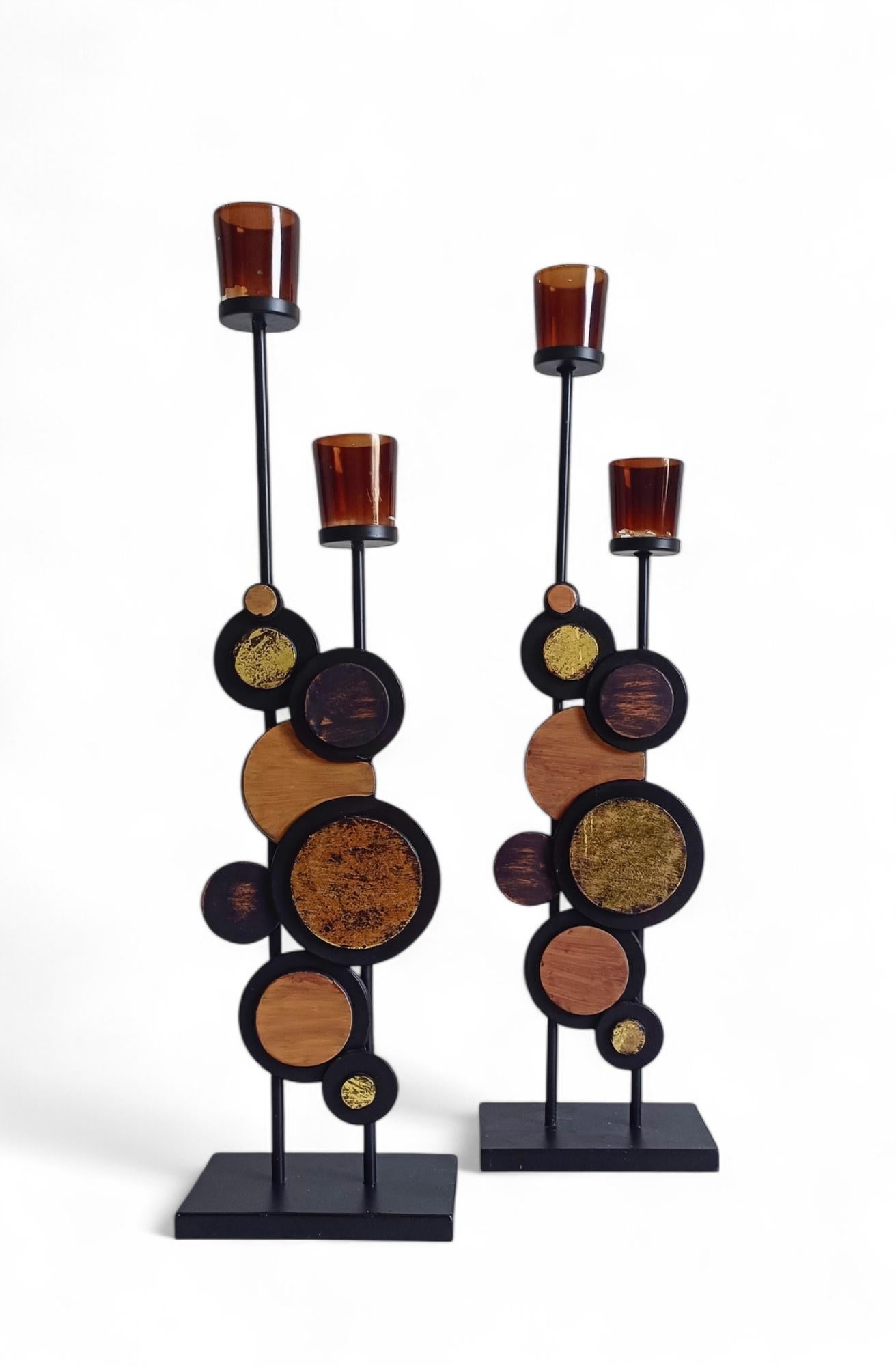 Large Pair of Mid-Century Italian Psychedelic Iron Candelabra, 1970s In Excellent Condition For Sale In Valencia, VC