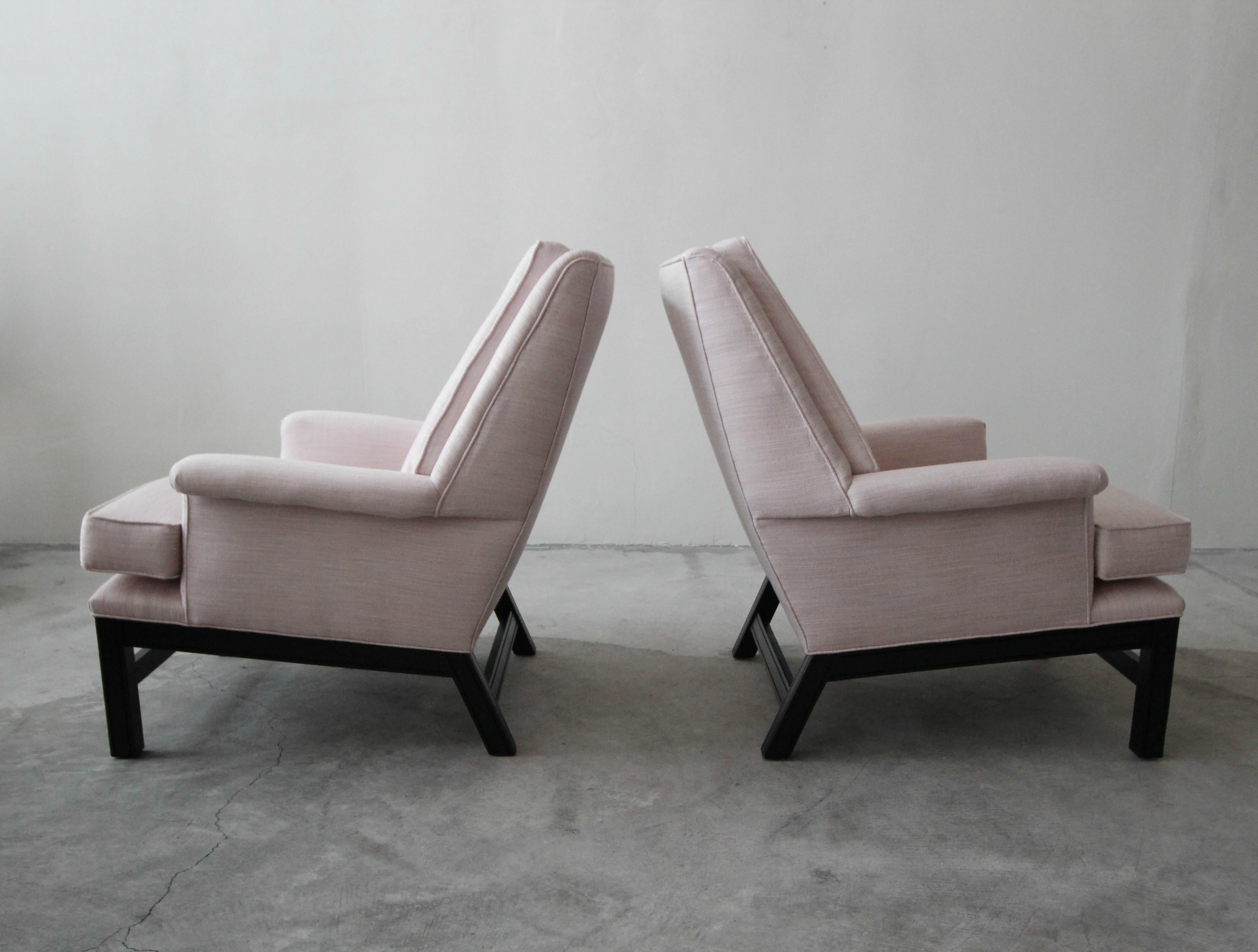 Wood Large Pair of Mid-Century Modern Lounge Chairs