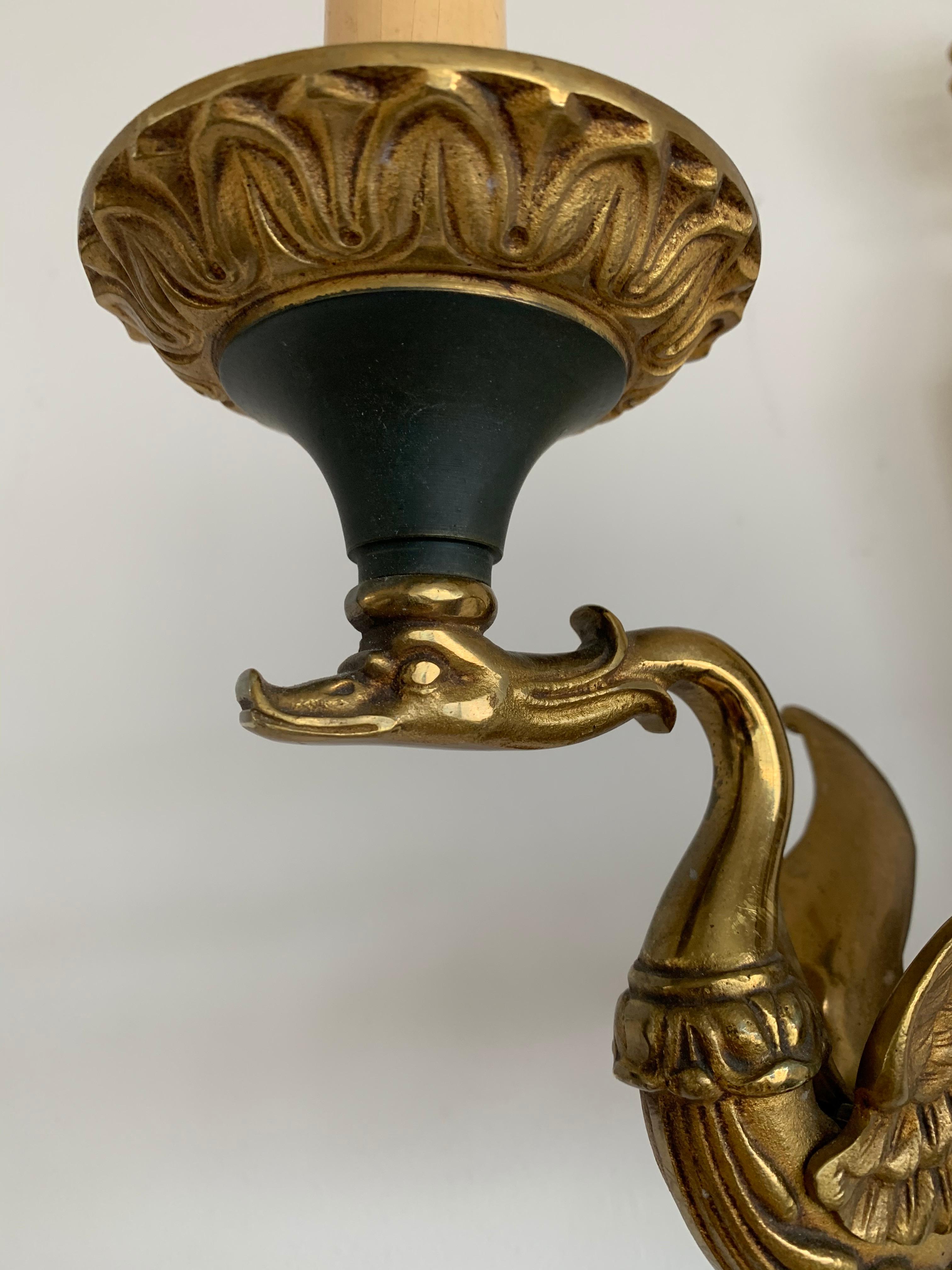Large Pair, Empire Revival Bronze Swan Sculpture Wall Sconces / Light Fixtures In Good Condition For Sale In Lisse, NL