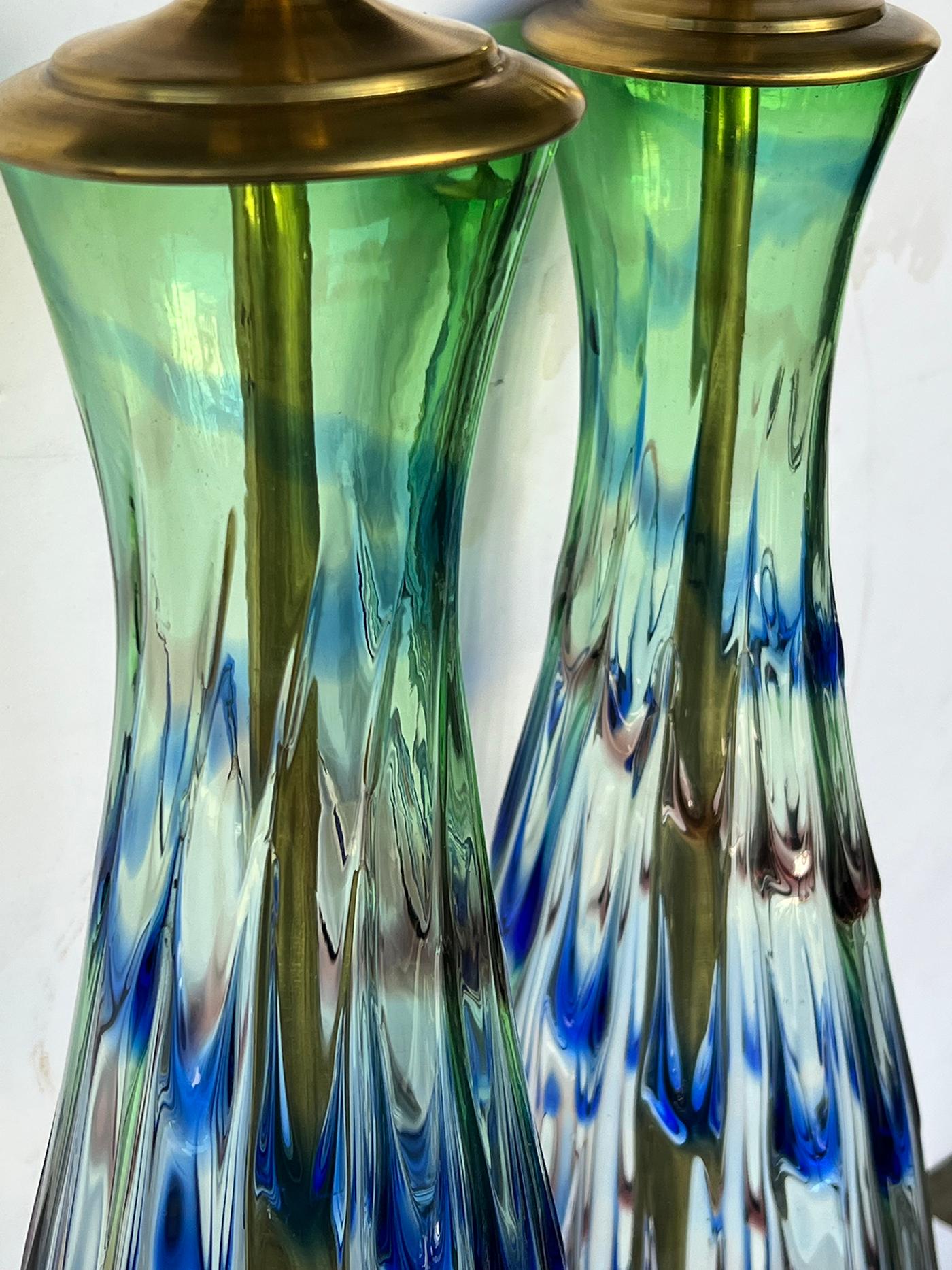 Moderne Grande paire de lampes d'art en verre de Murano des années 1960 à motif de gouttes d'eau en vente
