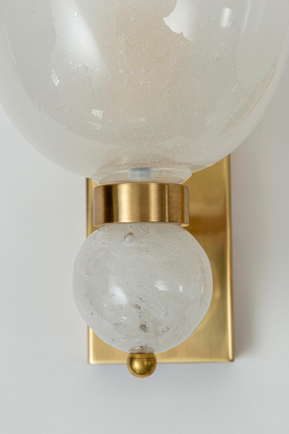 Large Pair of Murano Blown Pulegoso Oval-Shaped Brass Wall Lights, Contempo en venta 2