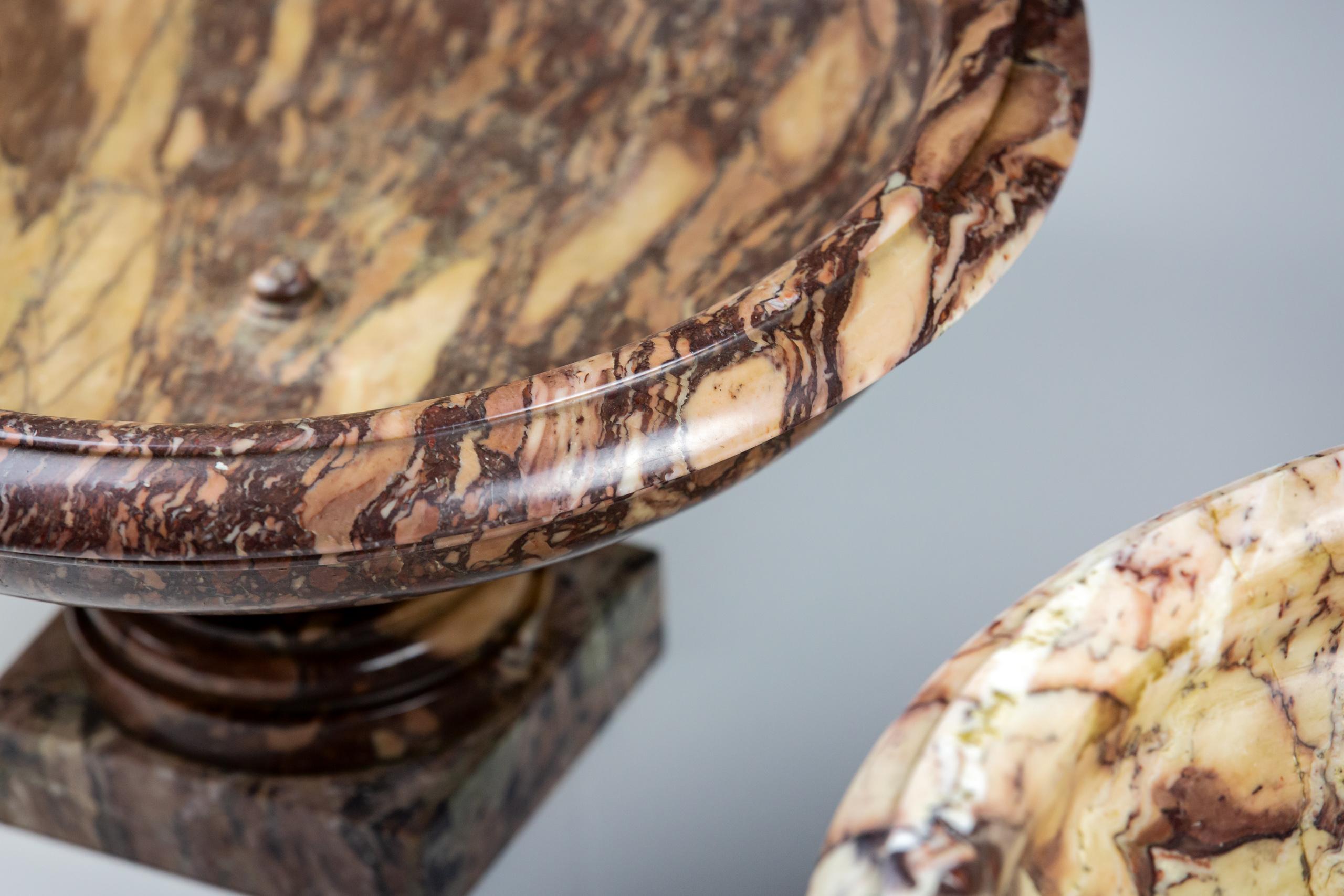 Large Pair of Neoclassical Grand Tour Breccia di Serravezza Marble Tazza. 1