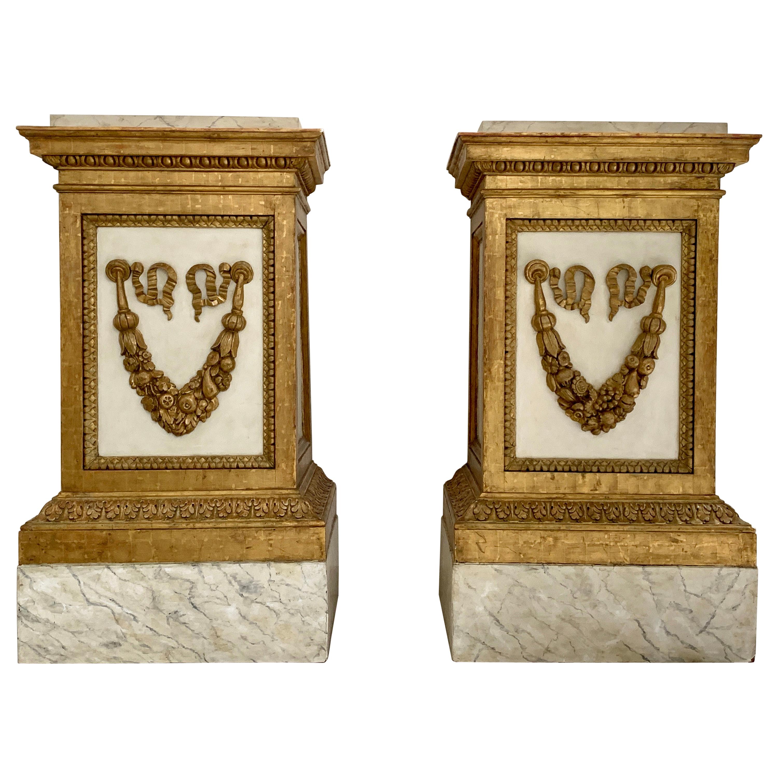 Large Pair of Neoclassical Sculpture Pedestals White Painted and Giltwood, 1800s For Sale
