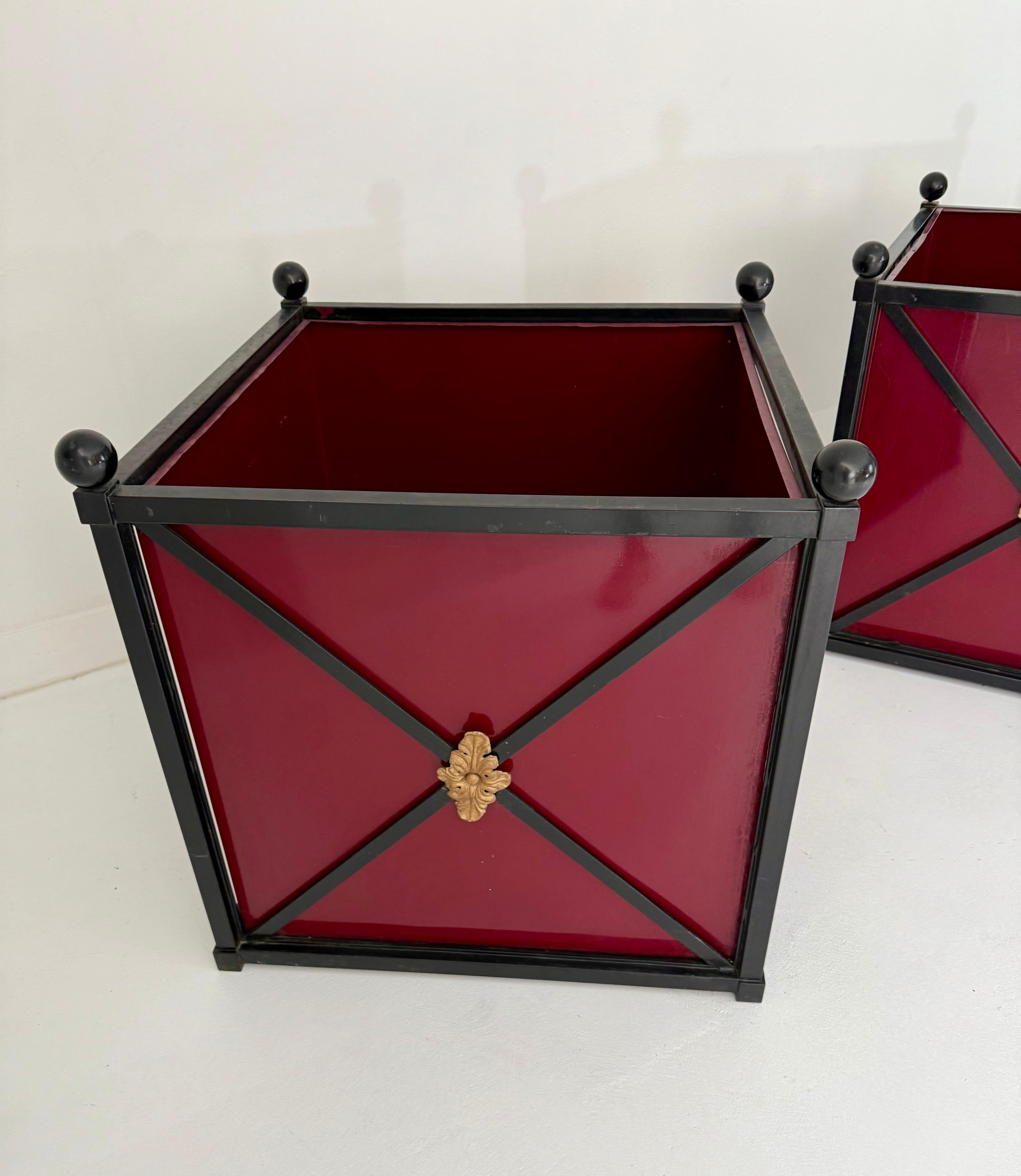 Large Pair of Neoclassical Style Metal Planters with Burgundy Panels, 20th C For Sale 3