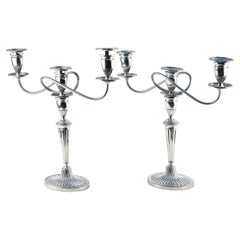 Gran Pareja de Candelabros Antiguos de Calidad Chapados en Plata