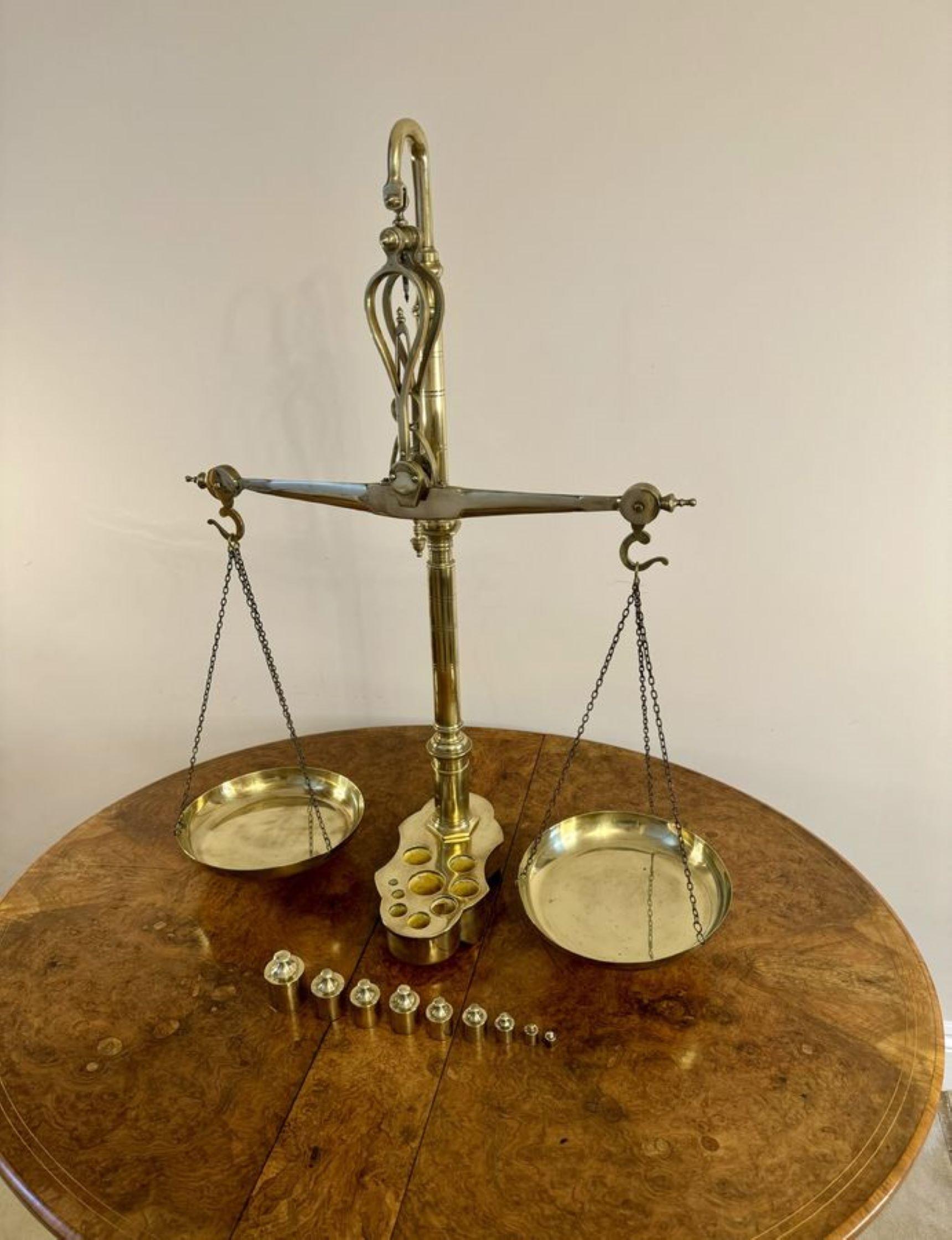 Large pair of quality antique Victorian brass beam scales and weights For Sale 1