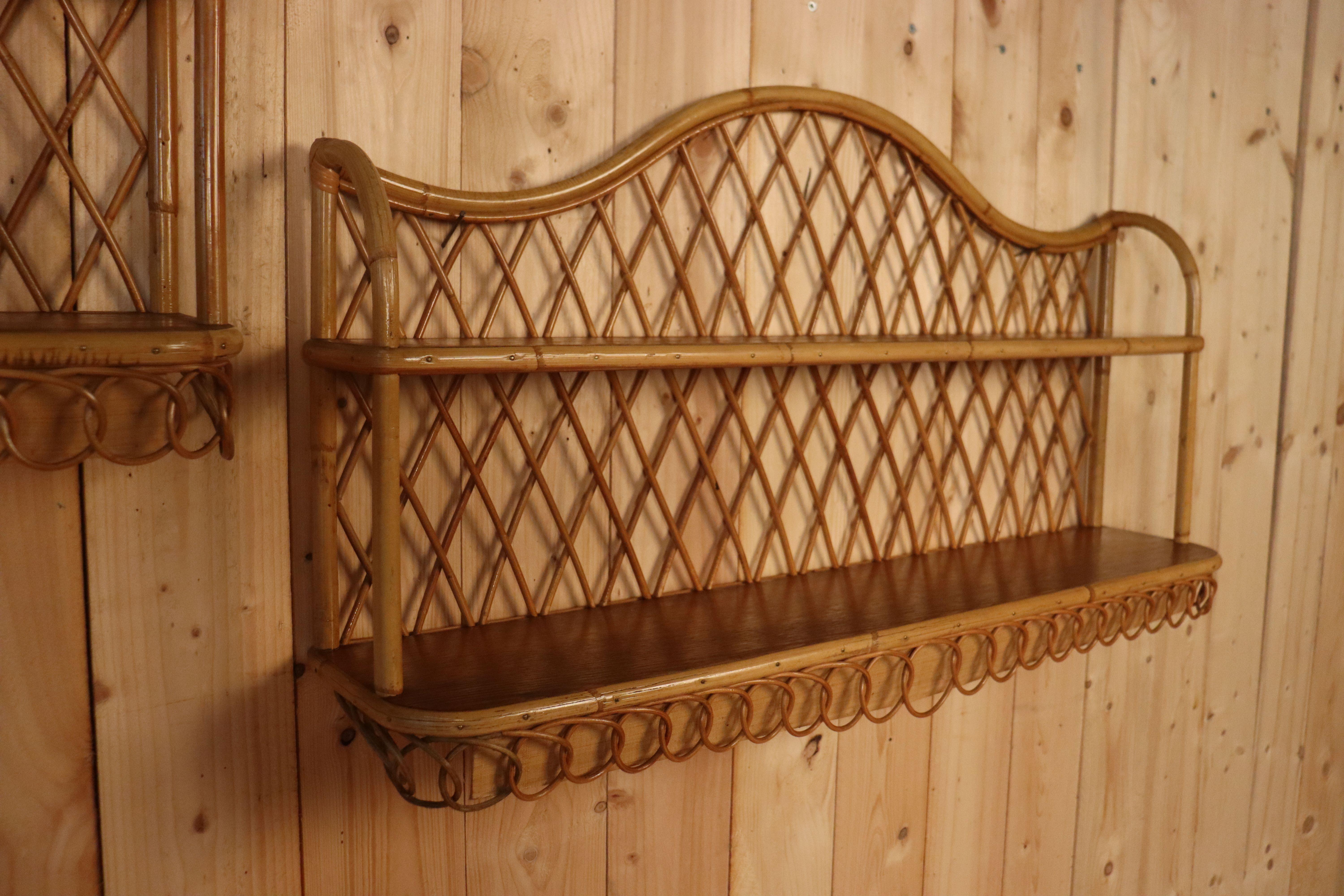 Large Pair Of Rattan Wall Shelves Attributed To Audoux Minnet In Good Condition For Sale In Charmes, FR