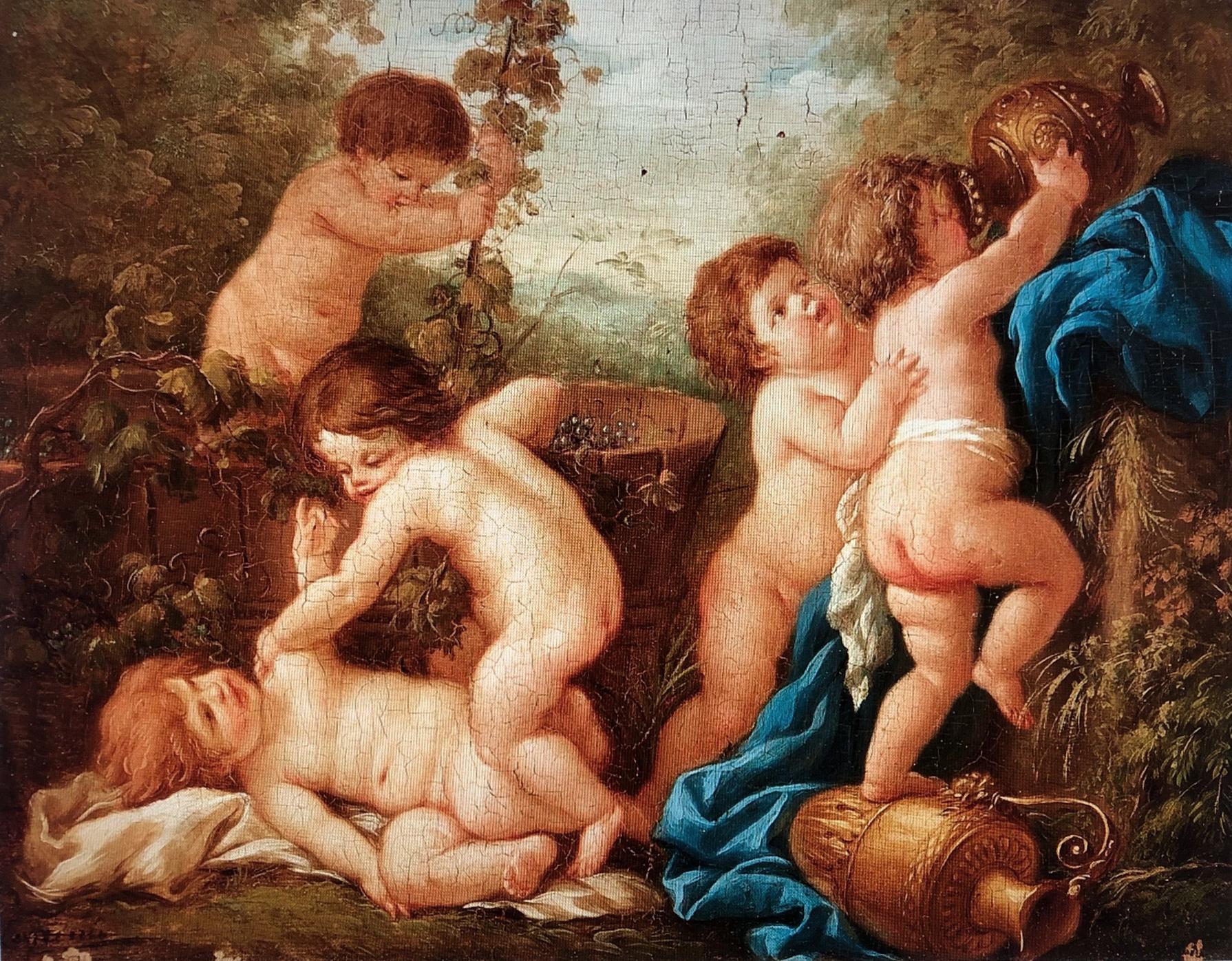 Acheté à Rome dans les années 1980, ce putti ailé et joufflu, bien sculpté, se tient dans des positions opposées et sur un pied au-dessus d'une base rocheuse ; il représente les vendanges, également connues comme l'allégorie de l'automne (voir