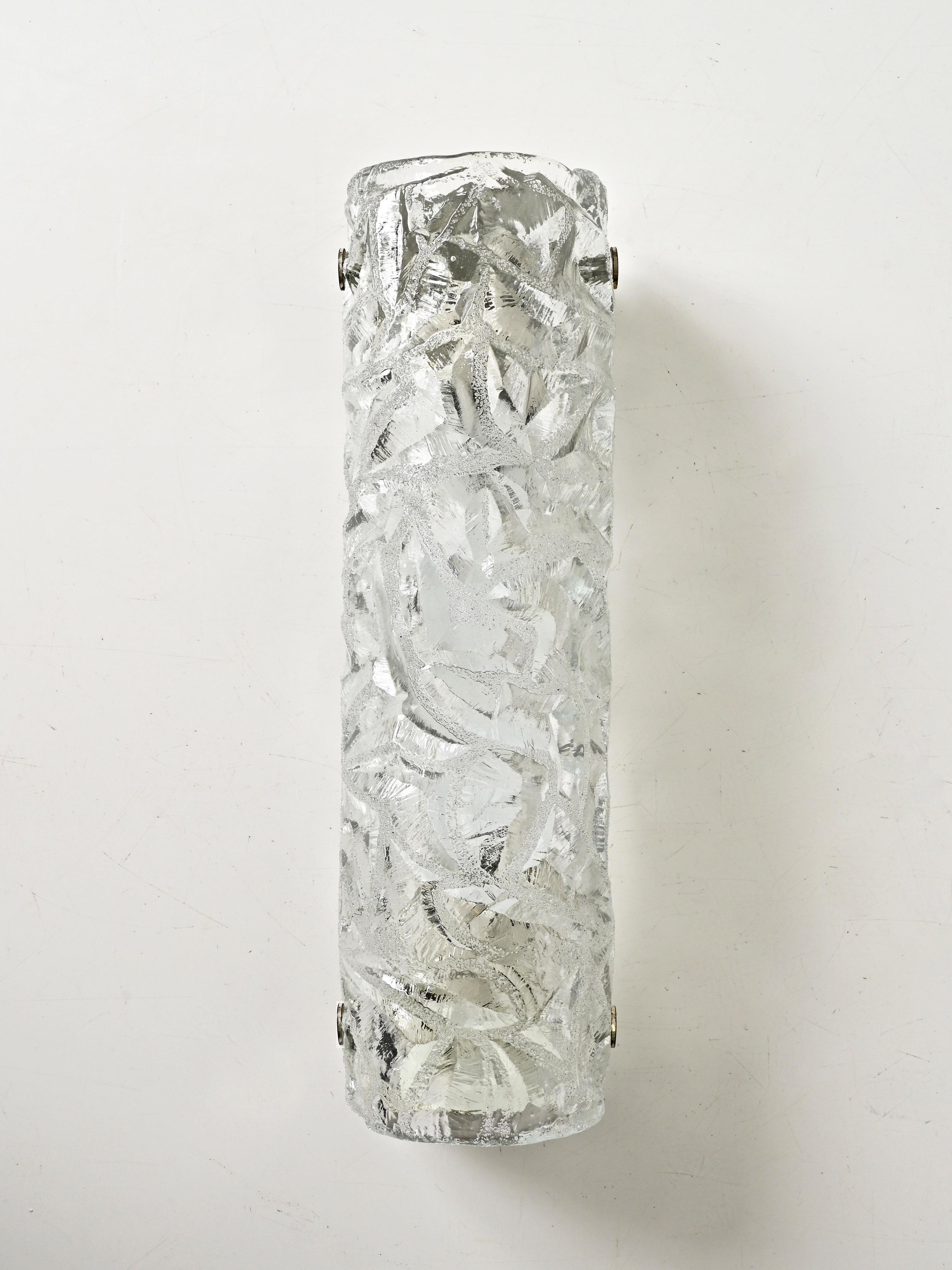 Large Pair of Sconces in Murano Ice-Glass by Kalmar Kaiser, Italy, 1960s im Angebot 3