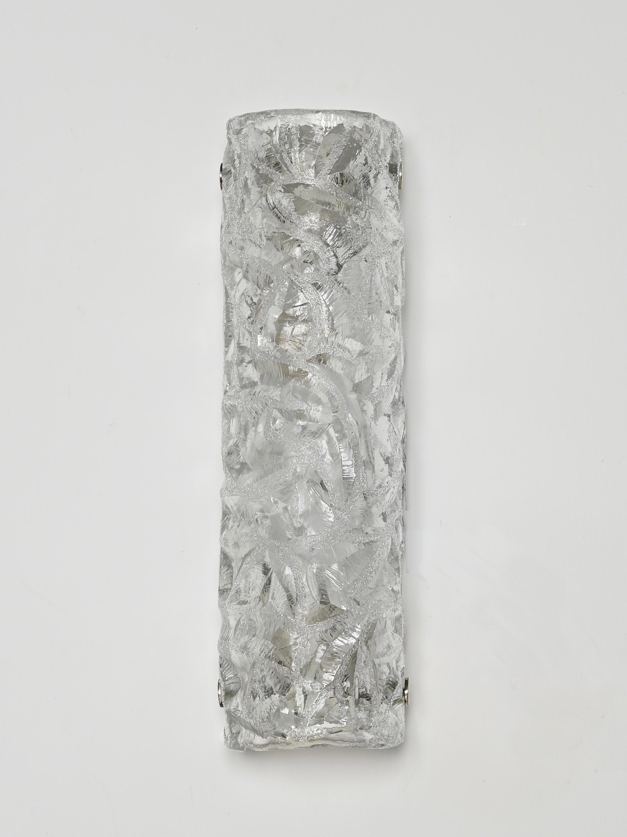 Large Pair of Sconces in Murano Ice-Glass by Kalmar Kaiser, Italy, 1960s im Angebot 7