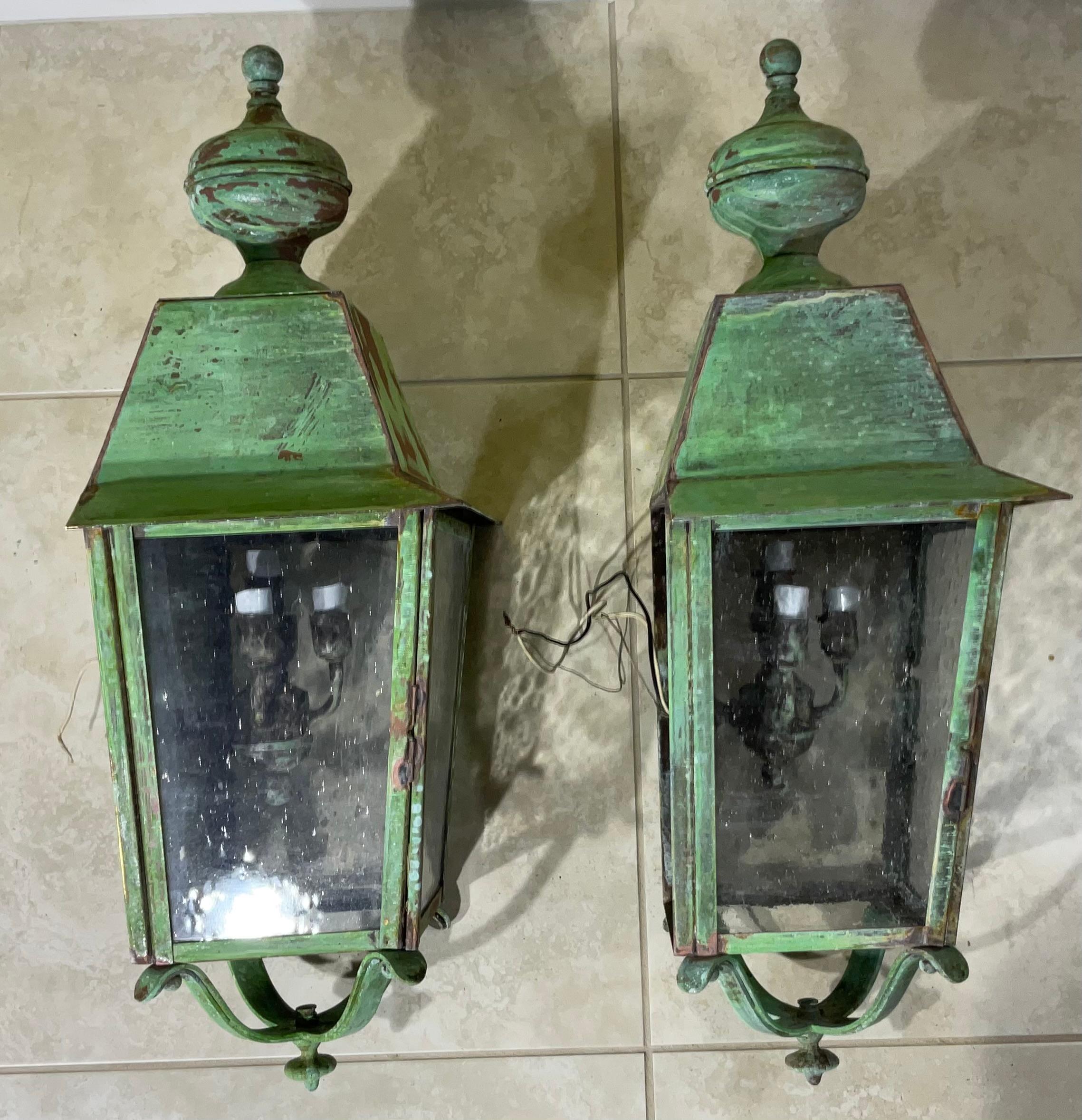 Large Pair of Solid Brass Wall Lantern For Sale 3