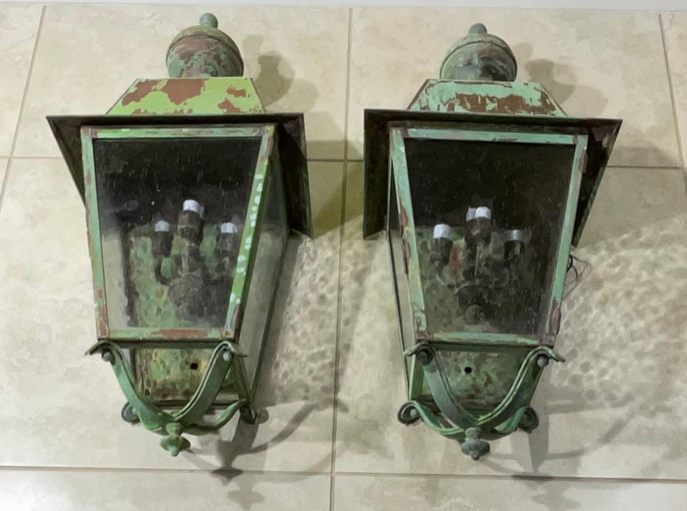 American Large Pair of Solid Brass Wall Lantern For Sale
