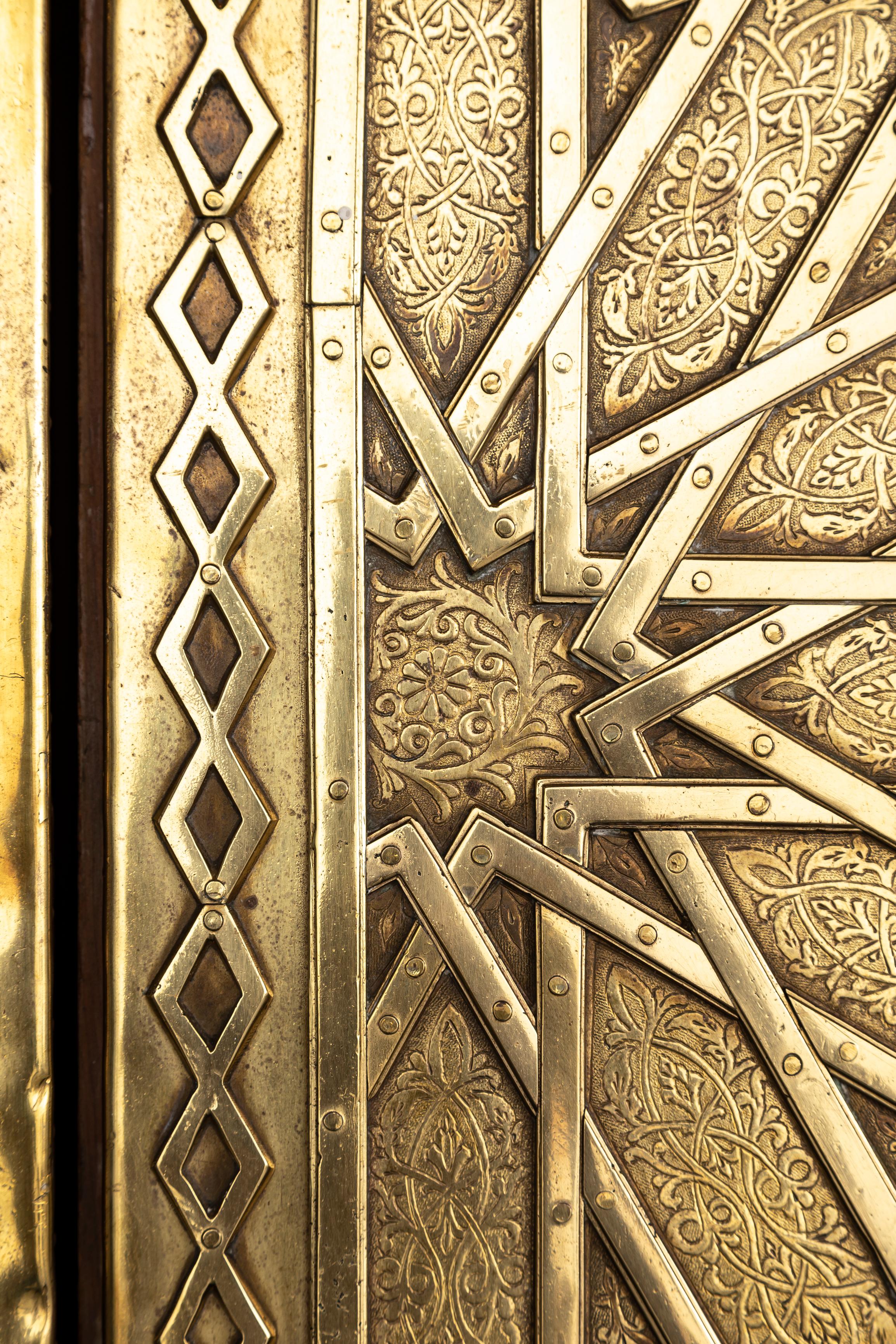 Gran Pareja de Puertas de Palacio Real Español Toledo Bronce Dorado Patrón Alhambra en venta 6