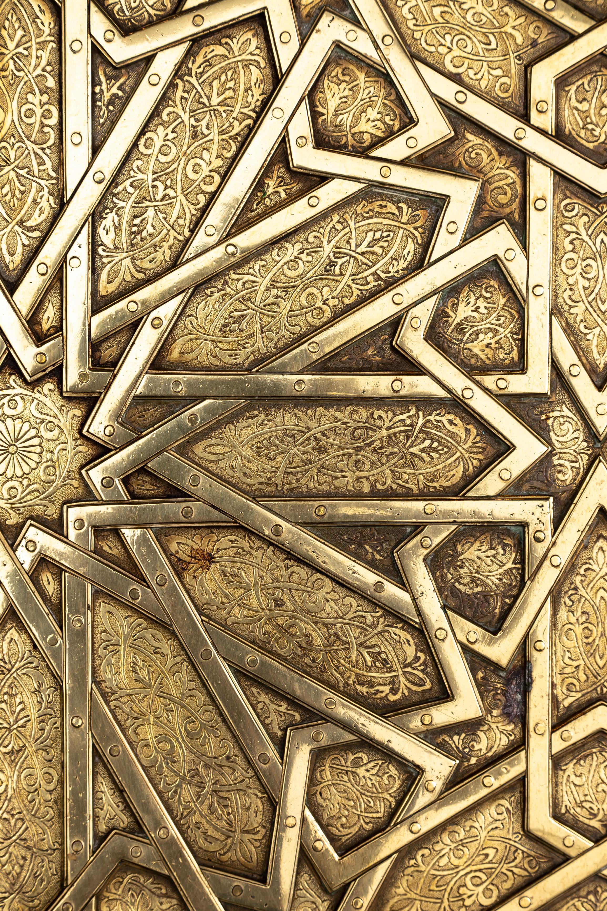 Gran Pareja de Puertas de Palacio Real Español Toledo Bronce Dorado Patrón Alhambra en venta 7