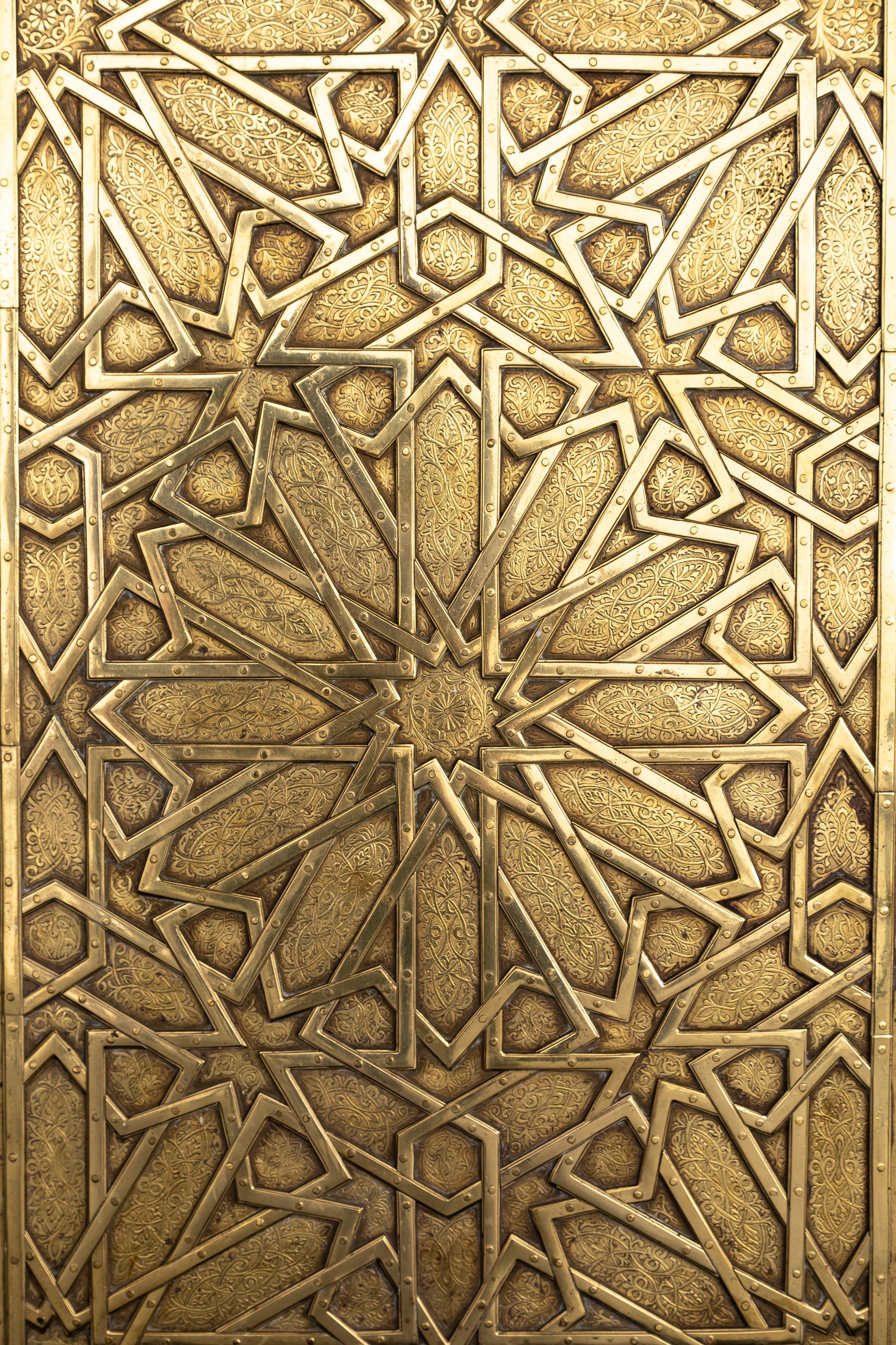 Gran Pareja de Puertas de Palacio Real Español Toledo Bronce Dorado Patrón Alhambra en venta 8