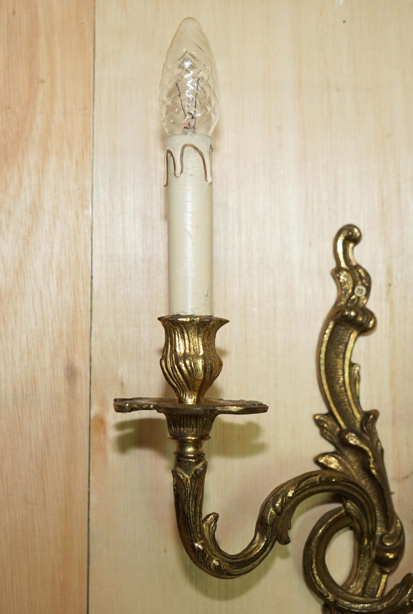 Rococo Grande paire d'étonnantes lampes à baldaquin françaises antiques des années 1920 en vente