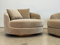 Large Pair of Swivel Chairs Designed by Milo Baughman