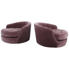 Large Pair of Swivel Chairs Designed by Milo Baughman