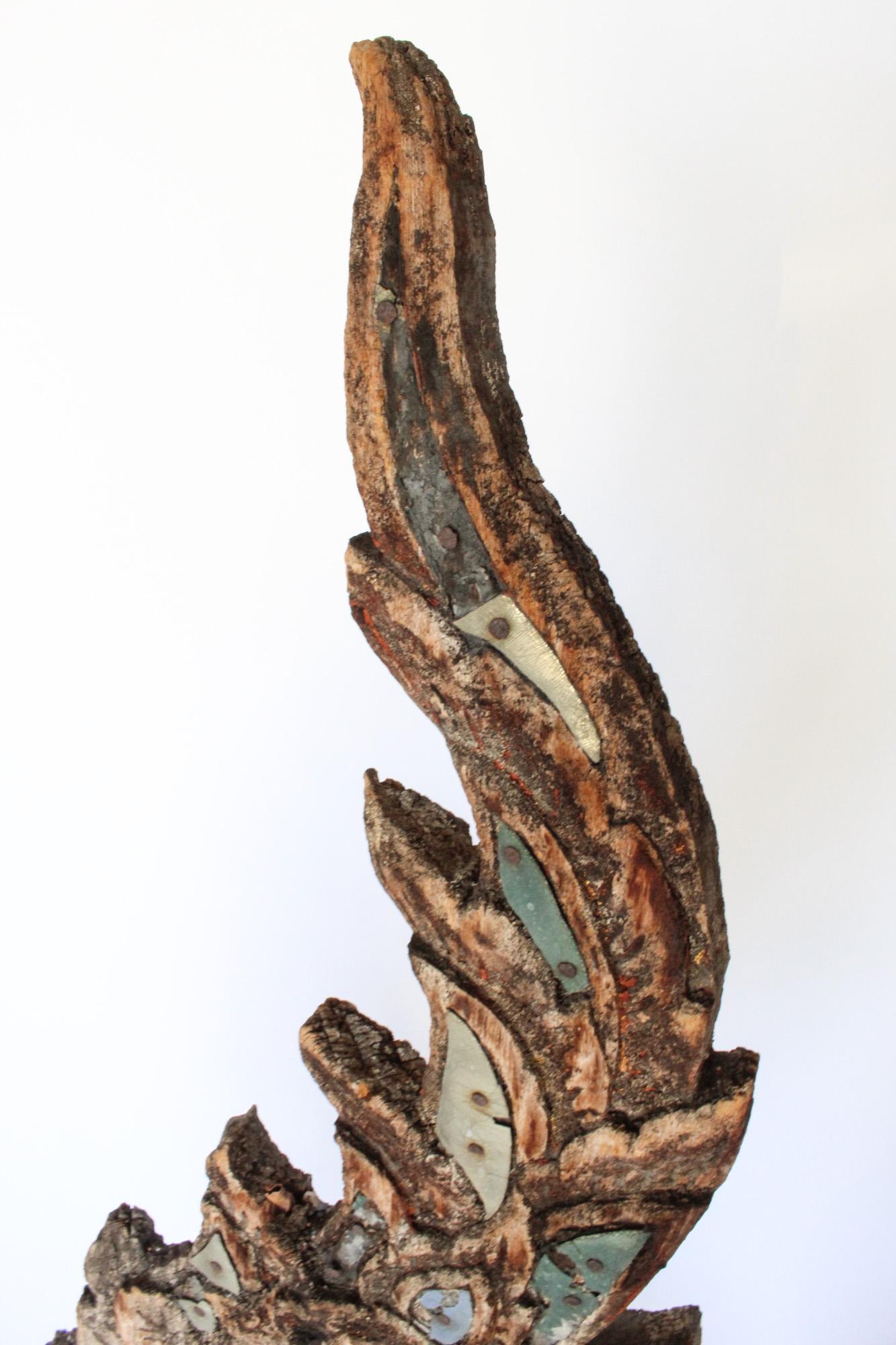 Grande coppia di sculture Naga thailandesi su basi di lucite, 1880 circa in vendita 5