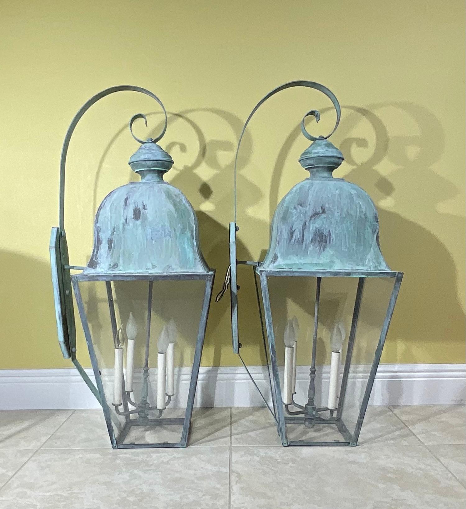 Large Pair of Vintage Handcrafted Wall-Mounted Solid Brass Lantern 4
