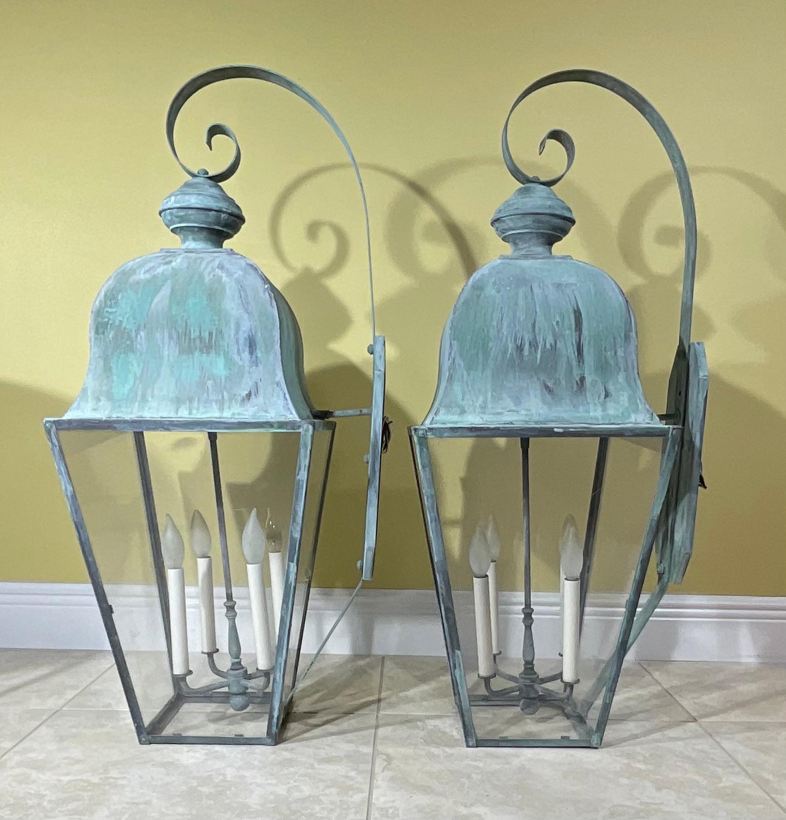 Large Pair of Vintage Handcrafted Wall-Mounted Solid Brass Lantern 2