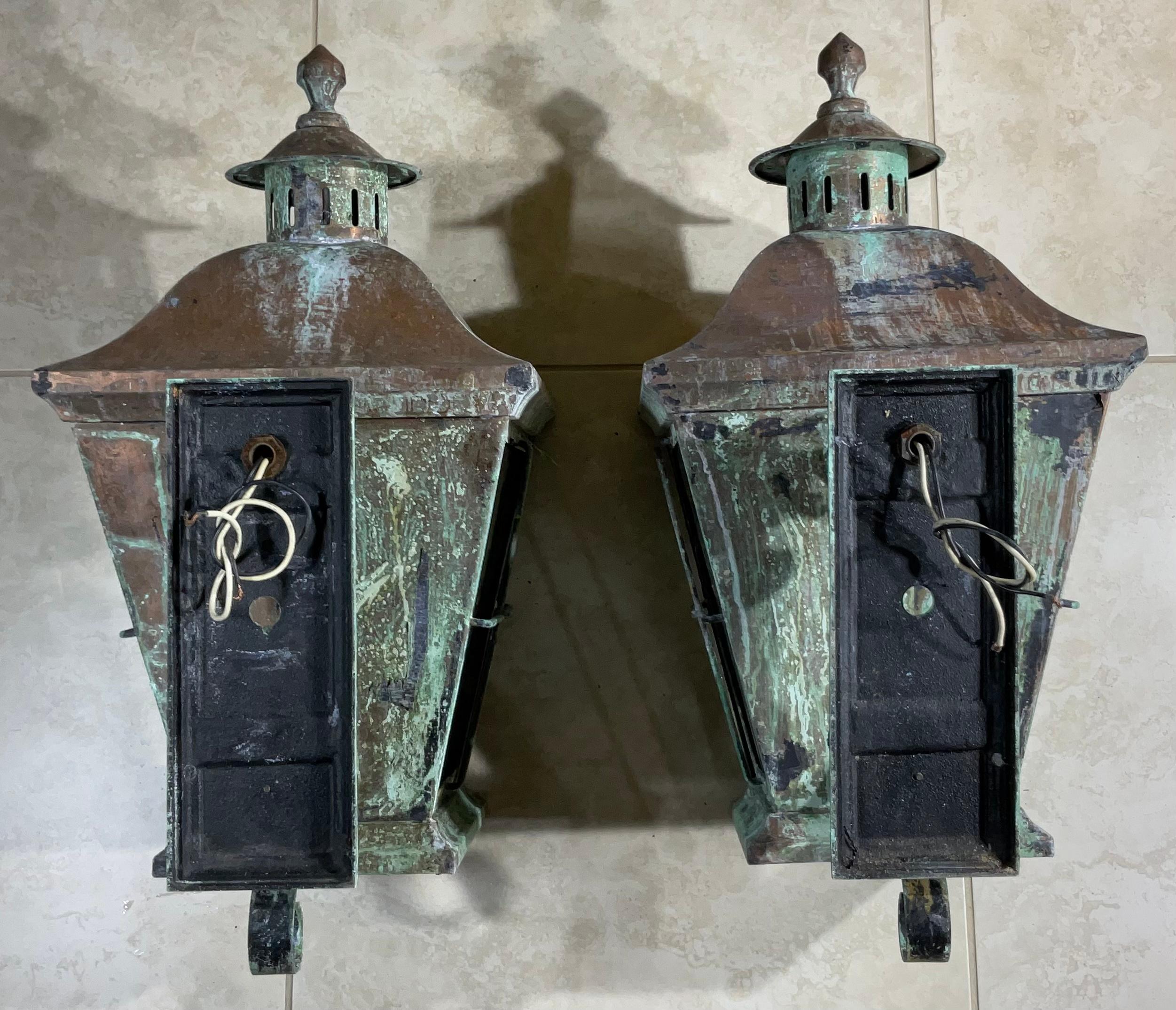 Large Pair of Vintage Handcrafted Wall-Mounted Solid Copper and  Brass Lantern 1