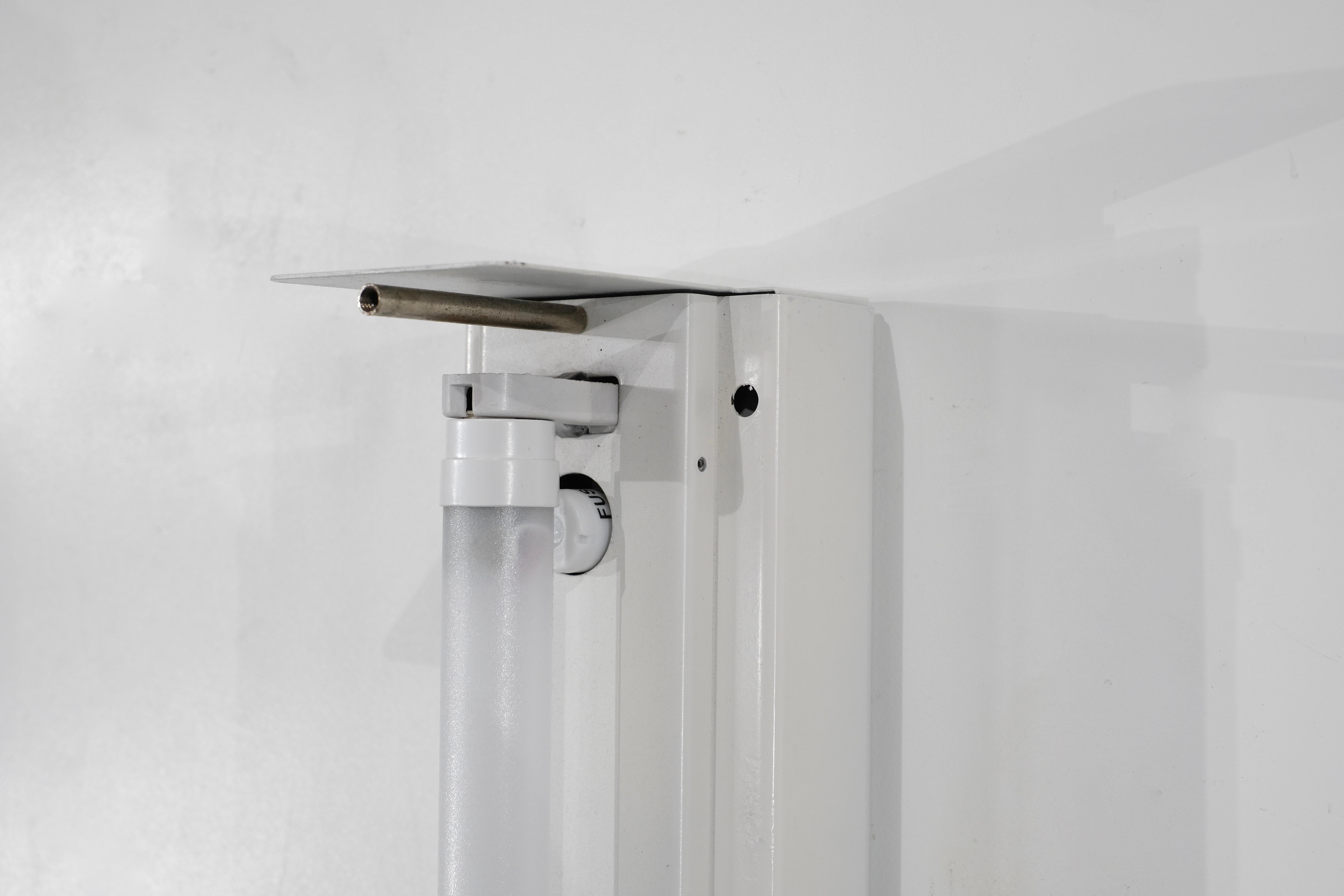 Großes Paar Wandleuchten aus Murano-Glas, Italien 1970er Jahre. im Angebot 8