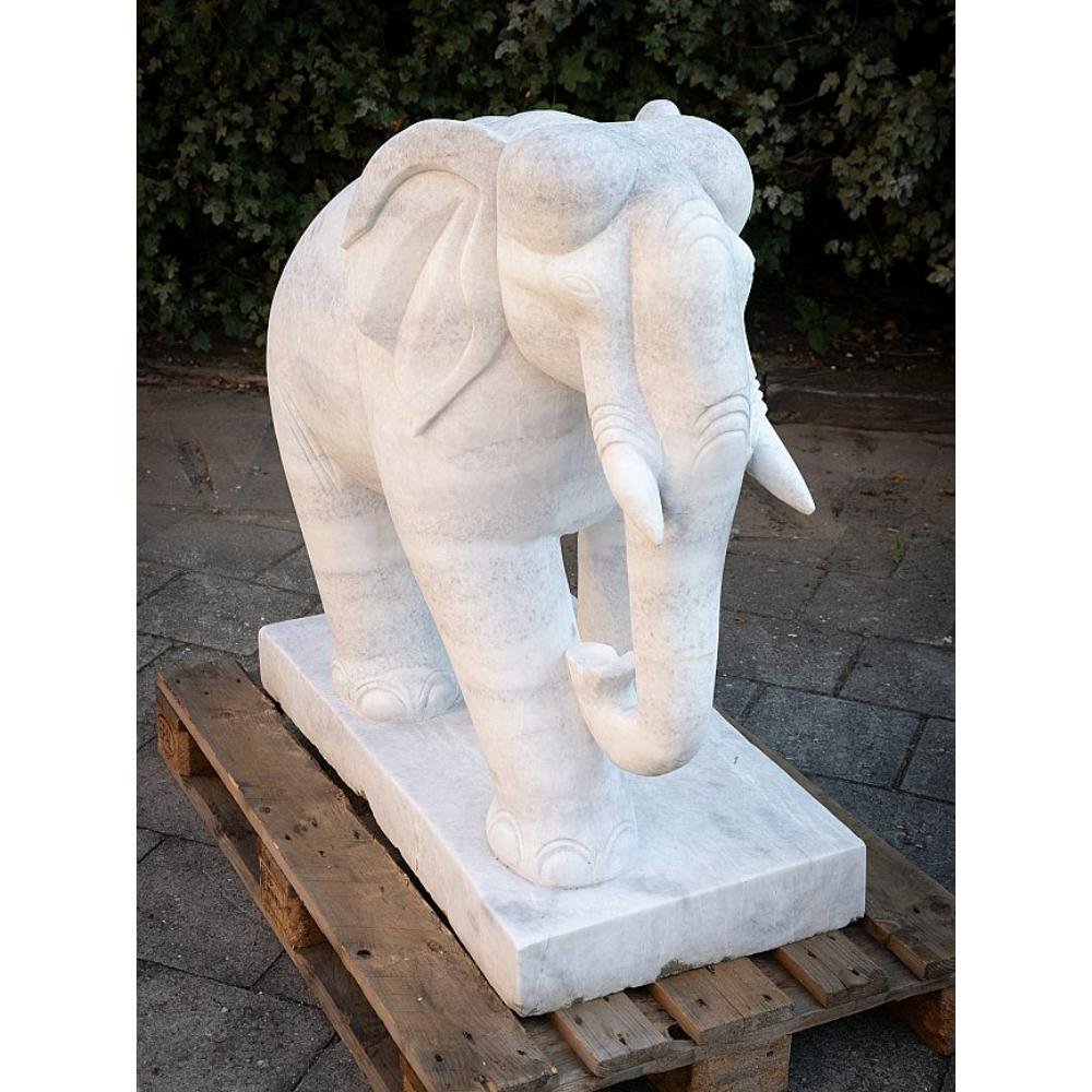 Large pair of white marble Elephants from Burma  Original Buddhas For Sale 8