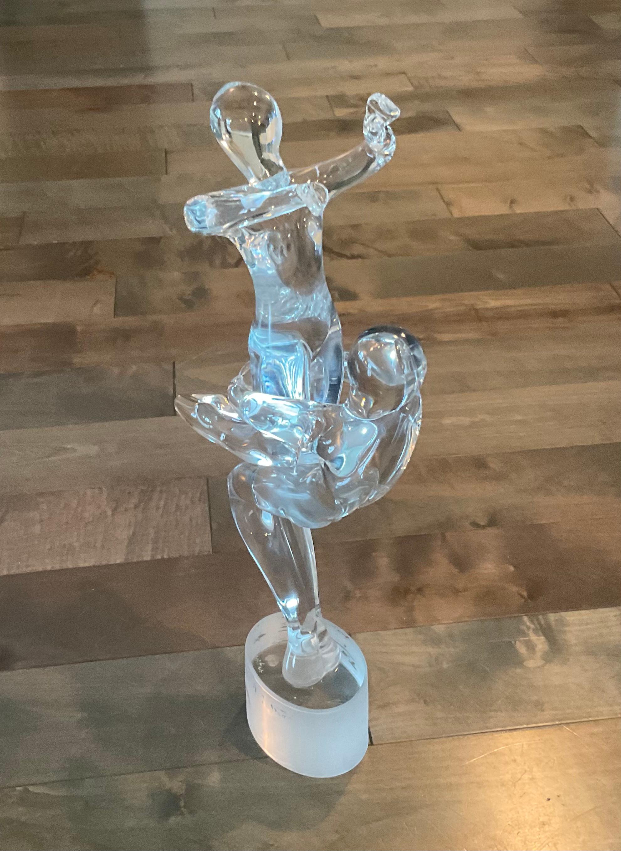 Large Pair Renato Anatra Murano Art Glass Dancer Figures Sculpture Gymnasts In Good Condition In Ann Arbor, MI