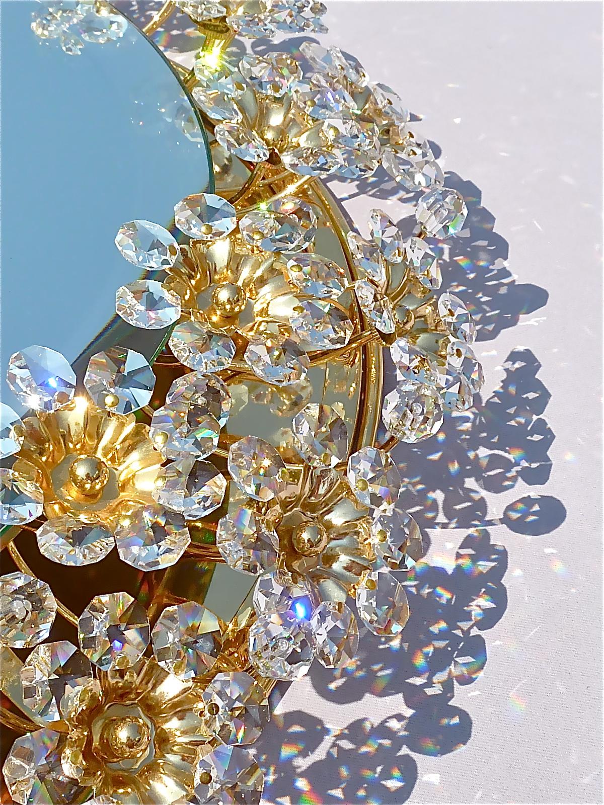 Large Palwa Backlit Mirror Oval Gilt Faceted Crystal Glass Flower Bouquet 1970s For Sale 6