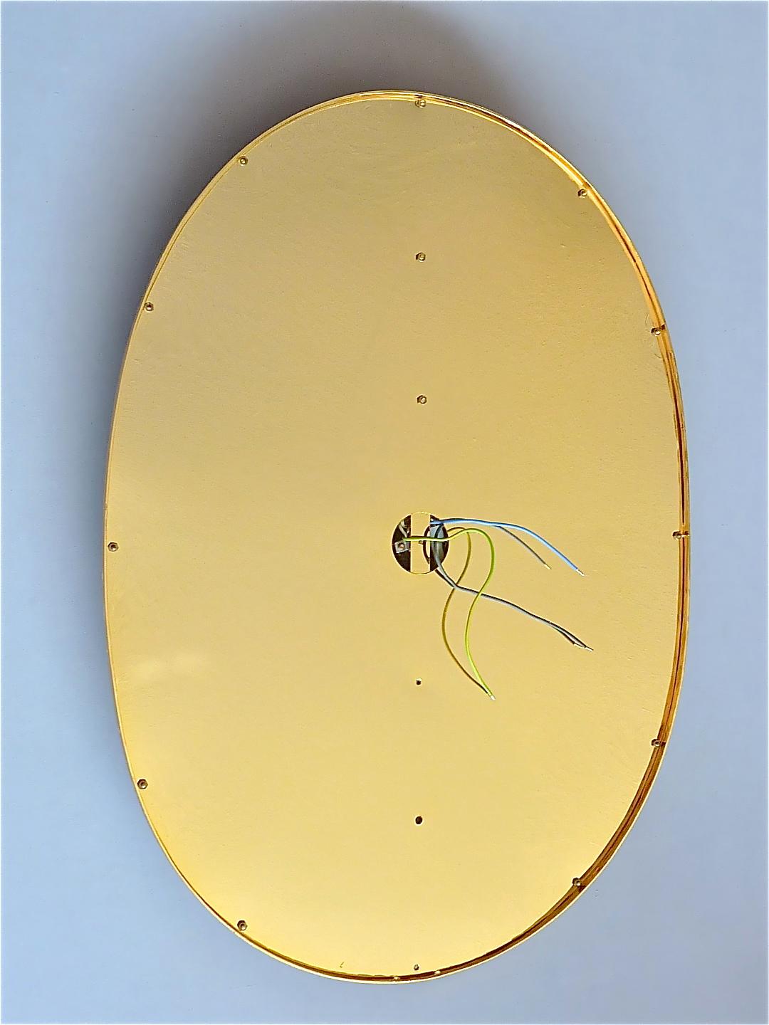 Large Palwa Backlit Mirror Oval Gilt Faceted Crystal Glass Flower Bouquet 1970s For Sale 2