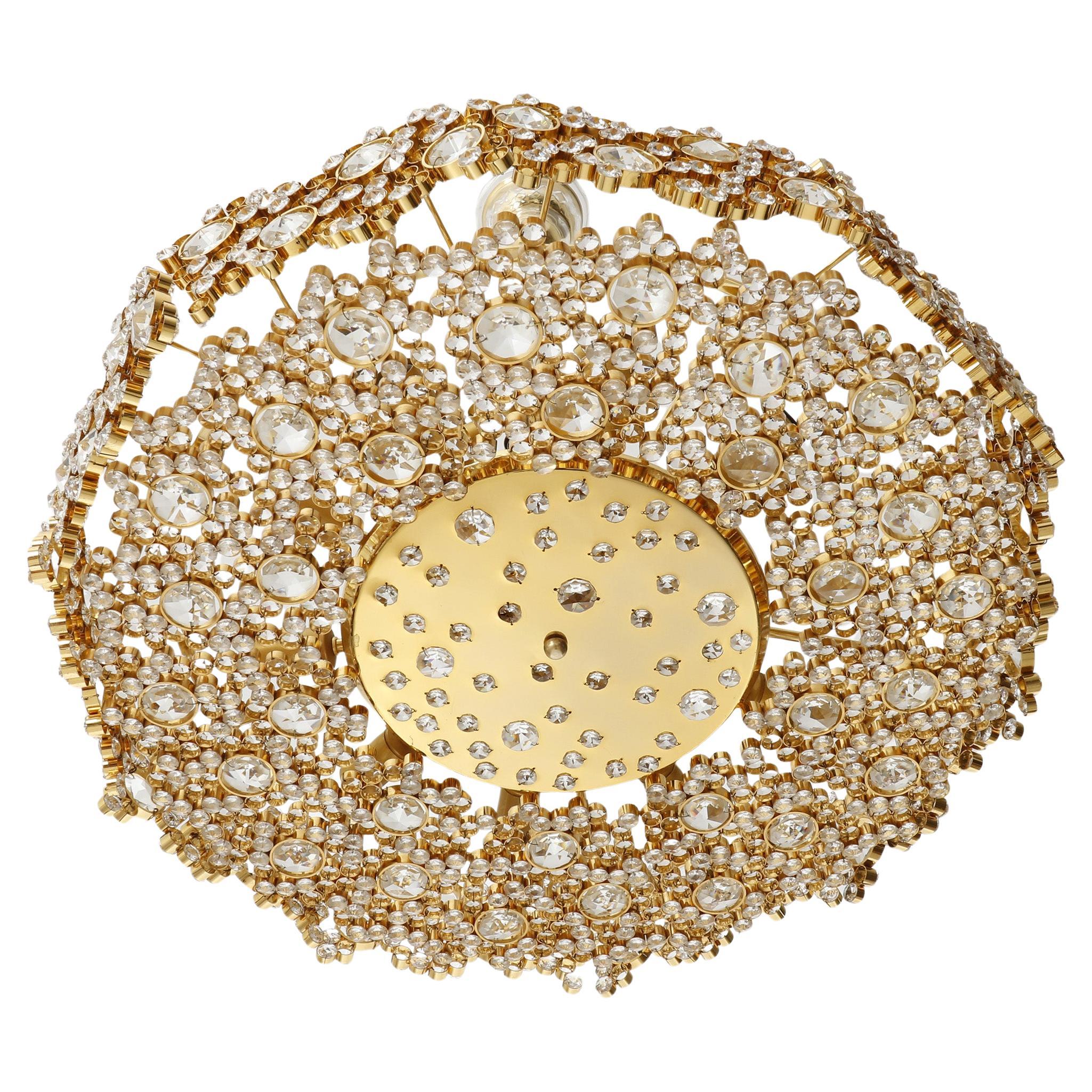 Gran lámpara de araña o colgante Palwa, latón dorado cristal tallado, años 70 Dorado en venta